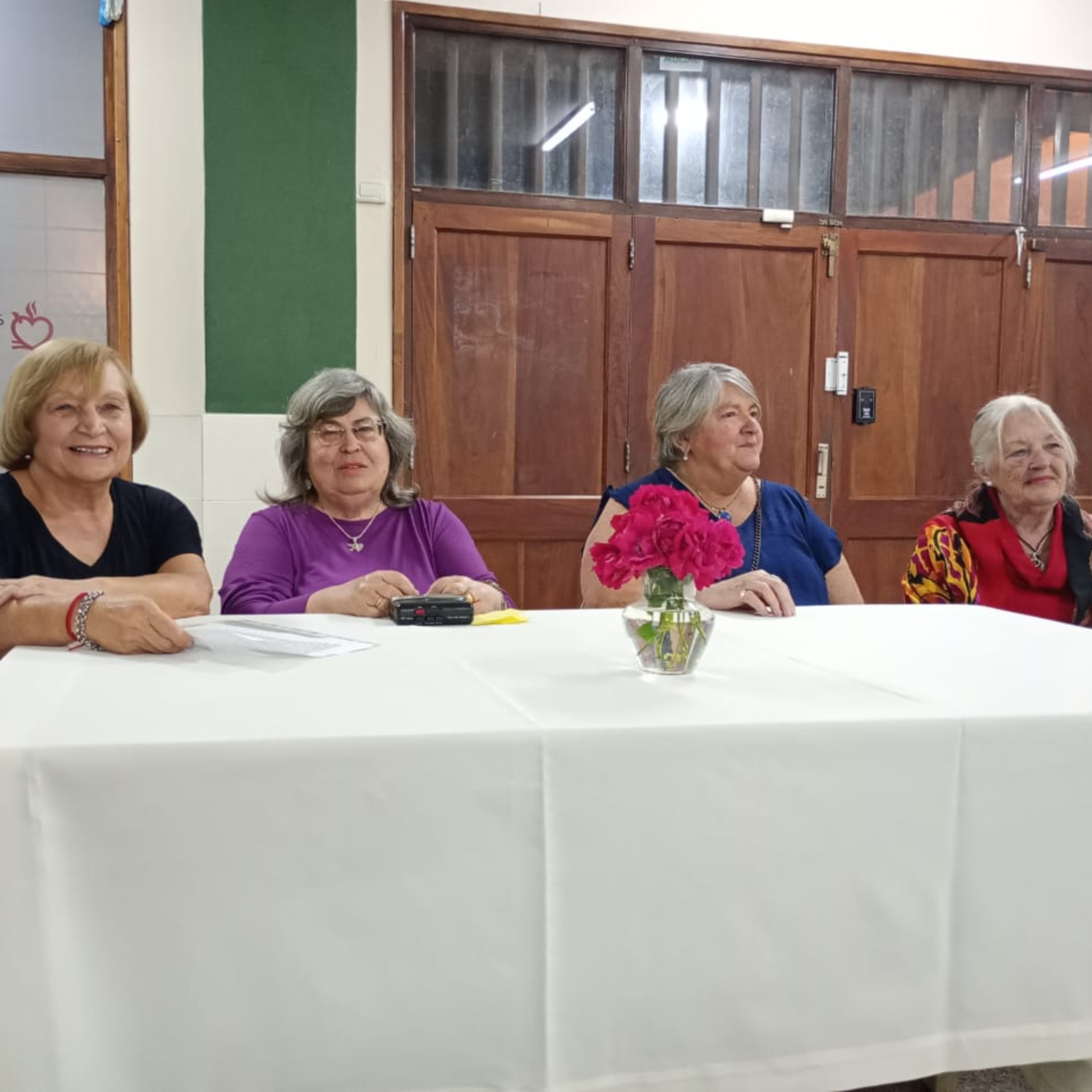 Panel testimonial. 33 años Escuela de Vida para padres con hijos fallecidos 2024 episode artwork