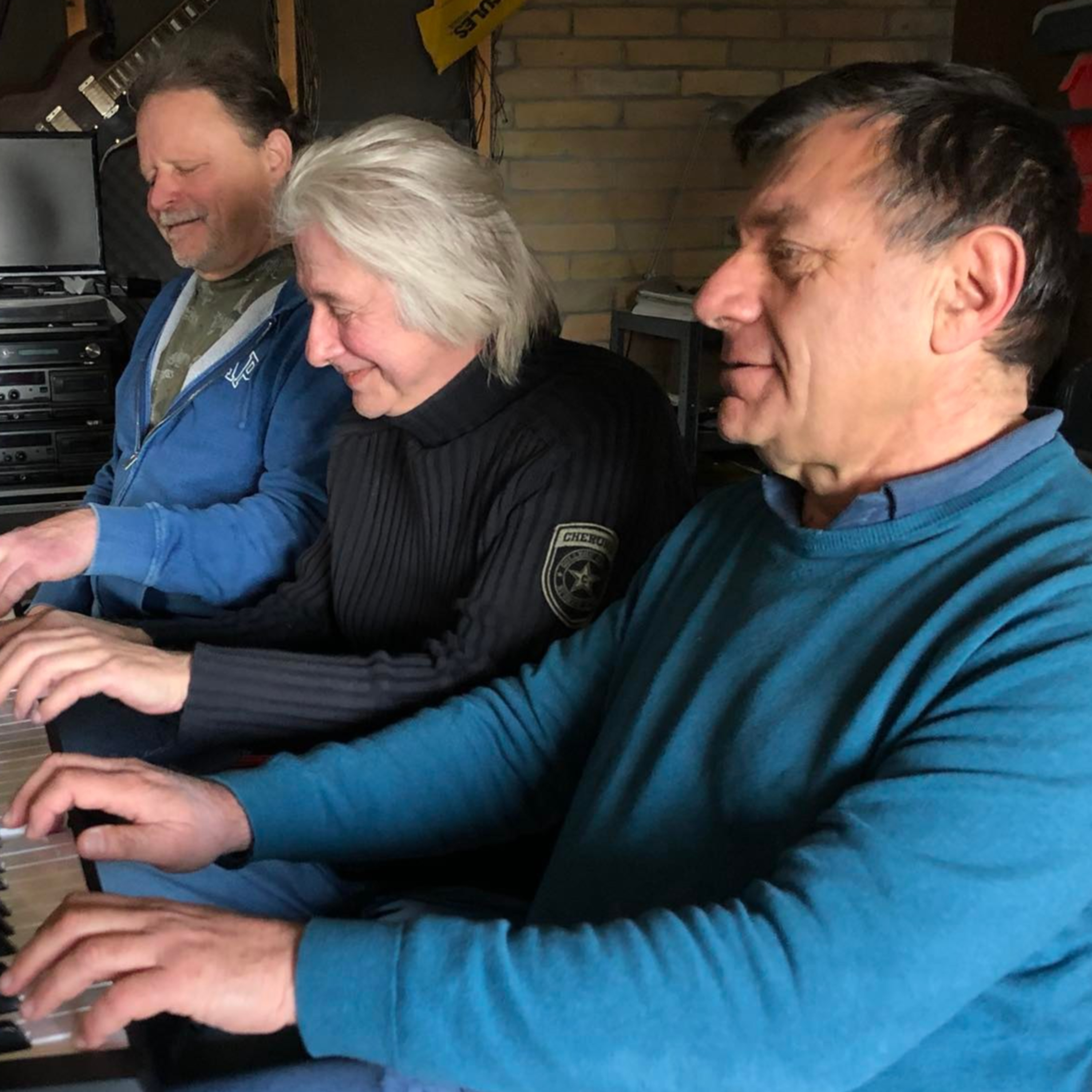 A musical hangja