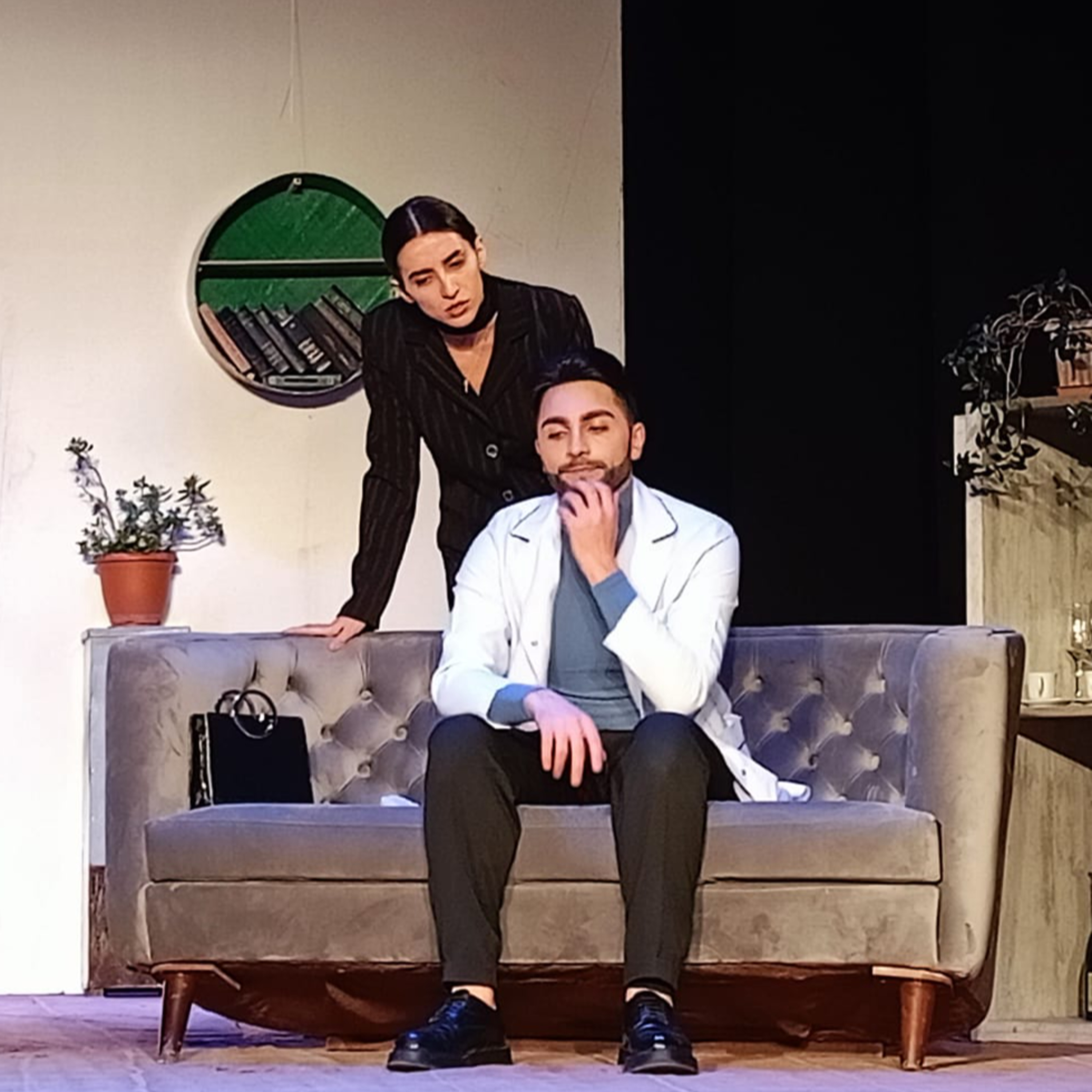 Էպիզոդ 63 | Պրեմիերա «Հիշիր, բժիշկ, հիշիր». Լևոն Քալանթարի անվան պետական դրամատիկական թատրոն 