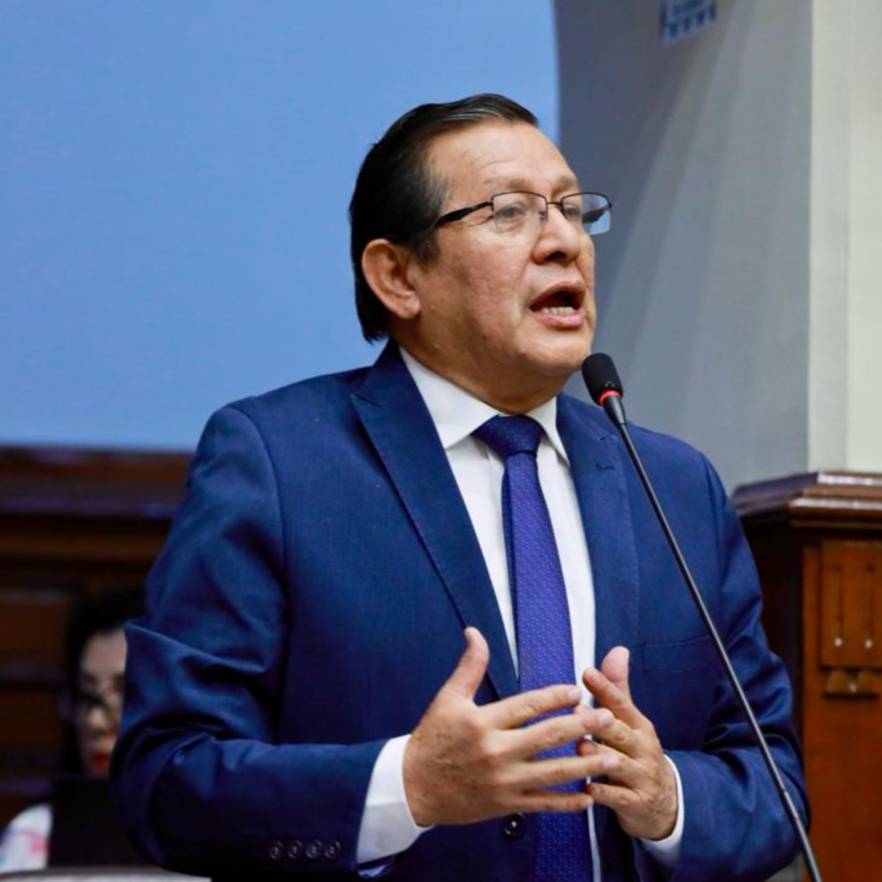 Entrevista al congresista Eduardo Salhuana, presidente de la Comisión de Transportes. episode artwork