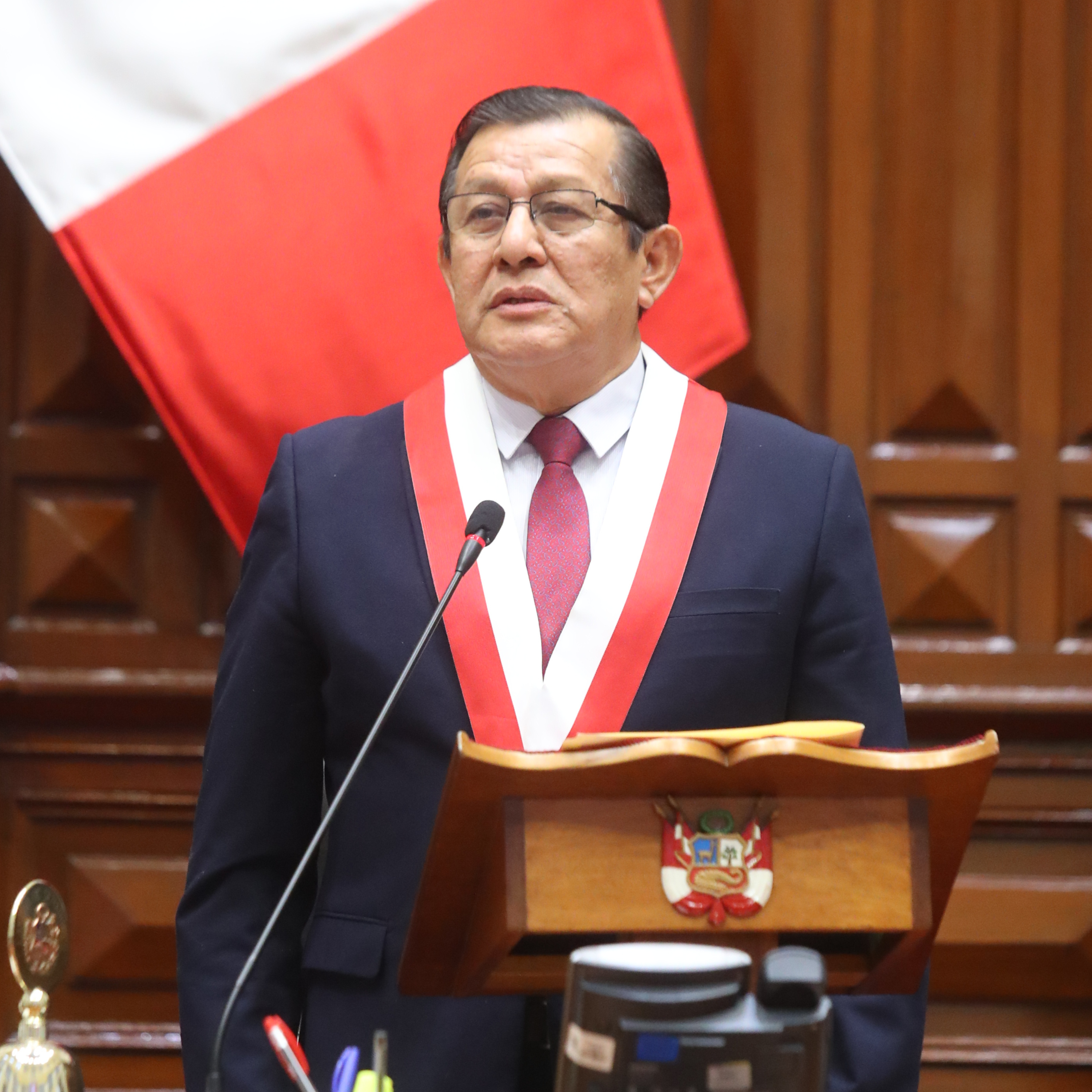 Discurso del congresista Eduardo Salhuana Cavides al asumir la presidencia del Congreso de la República para el periodo anual de sesiones 2024-2025 episode artwork