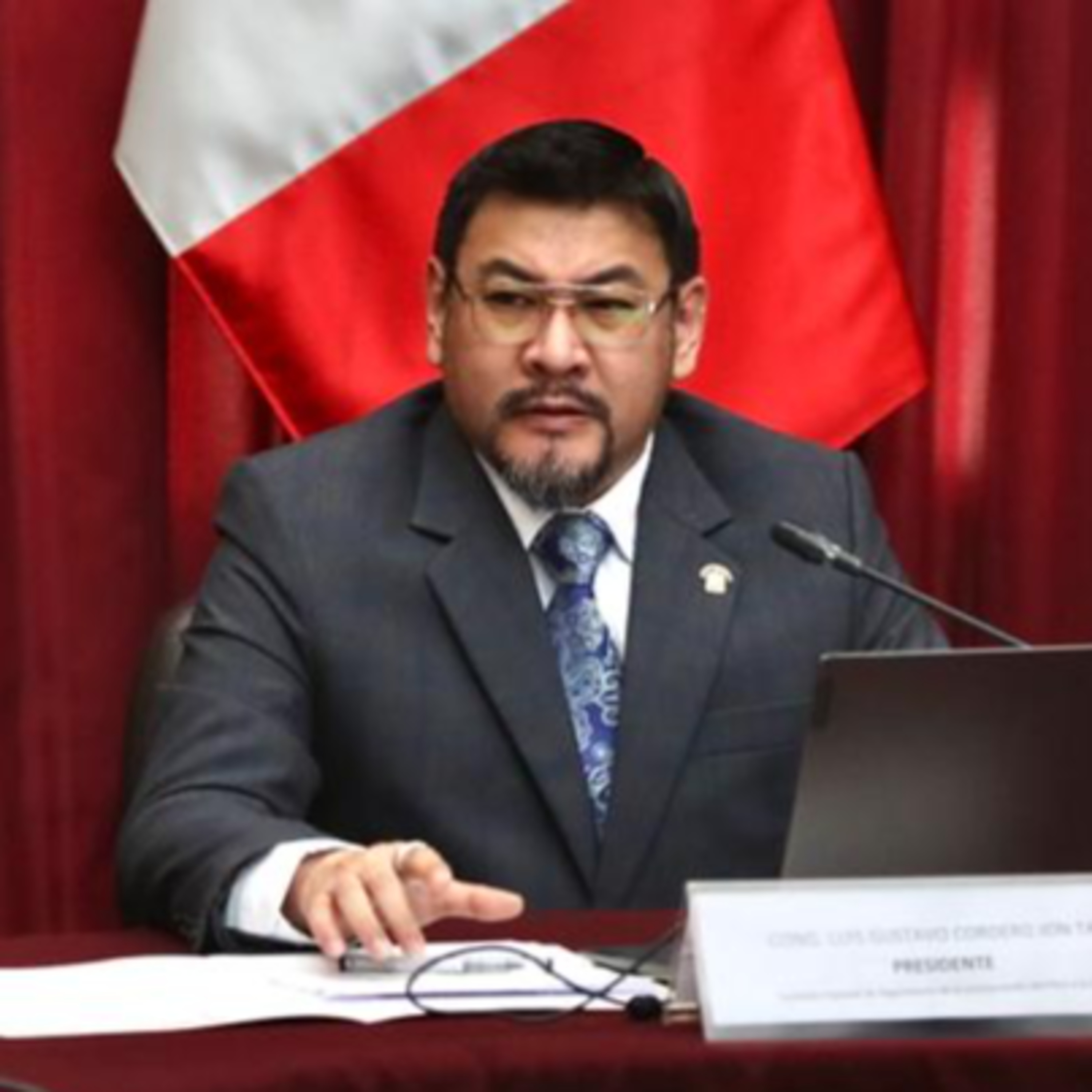 Entrevista al congresista Luis Cordero Jon Tay episode artwork