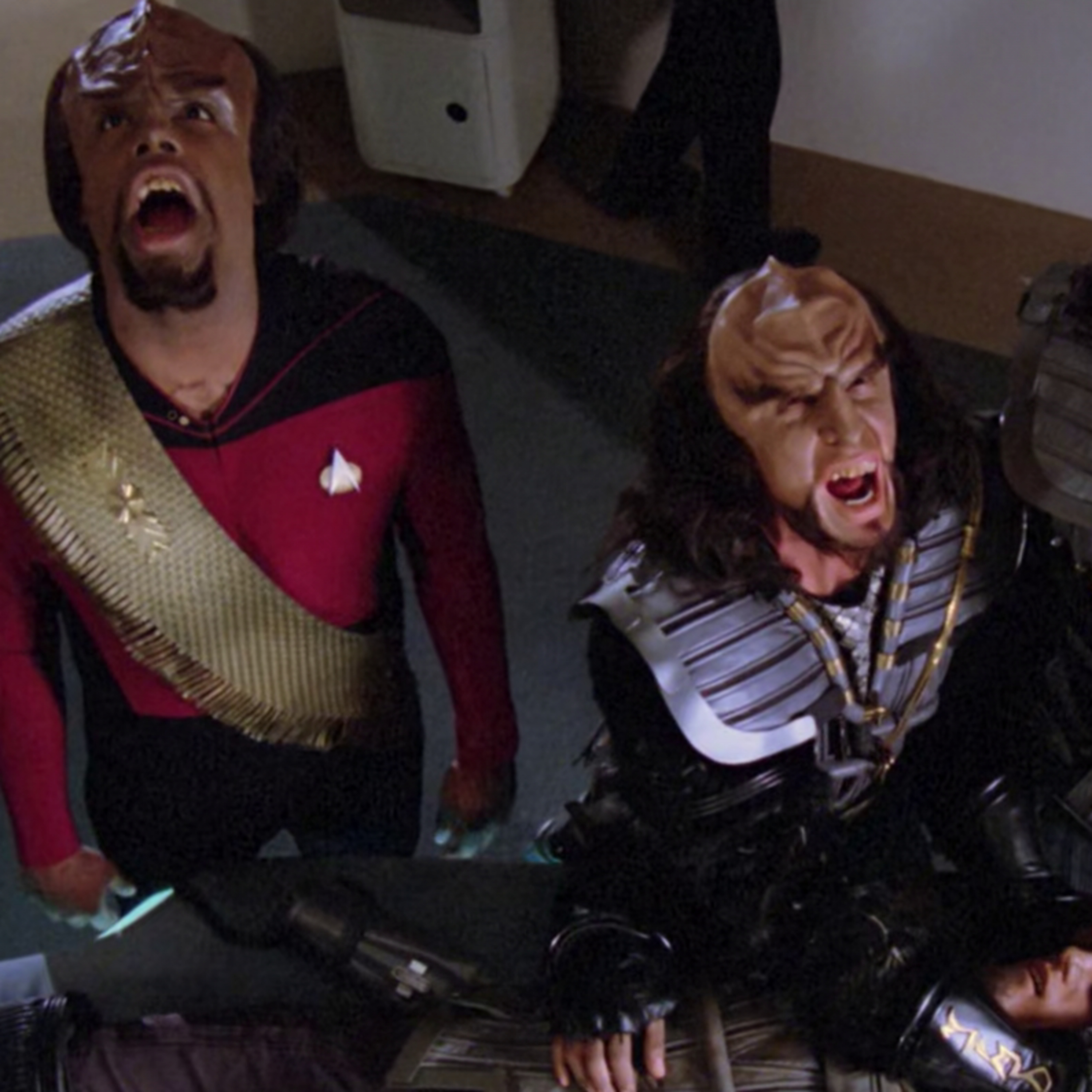 Star Trek: The Next Generation S1 E20 "Heart of Glory" Review episode artwork