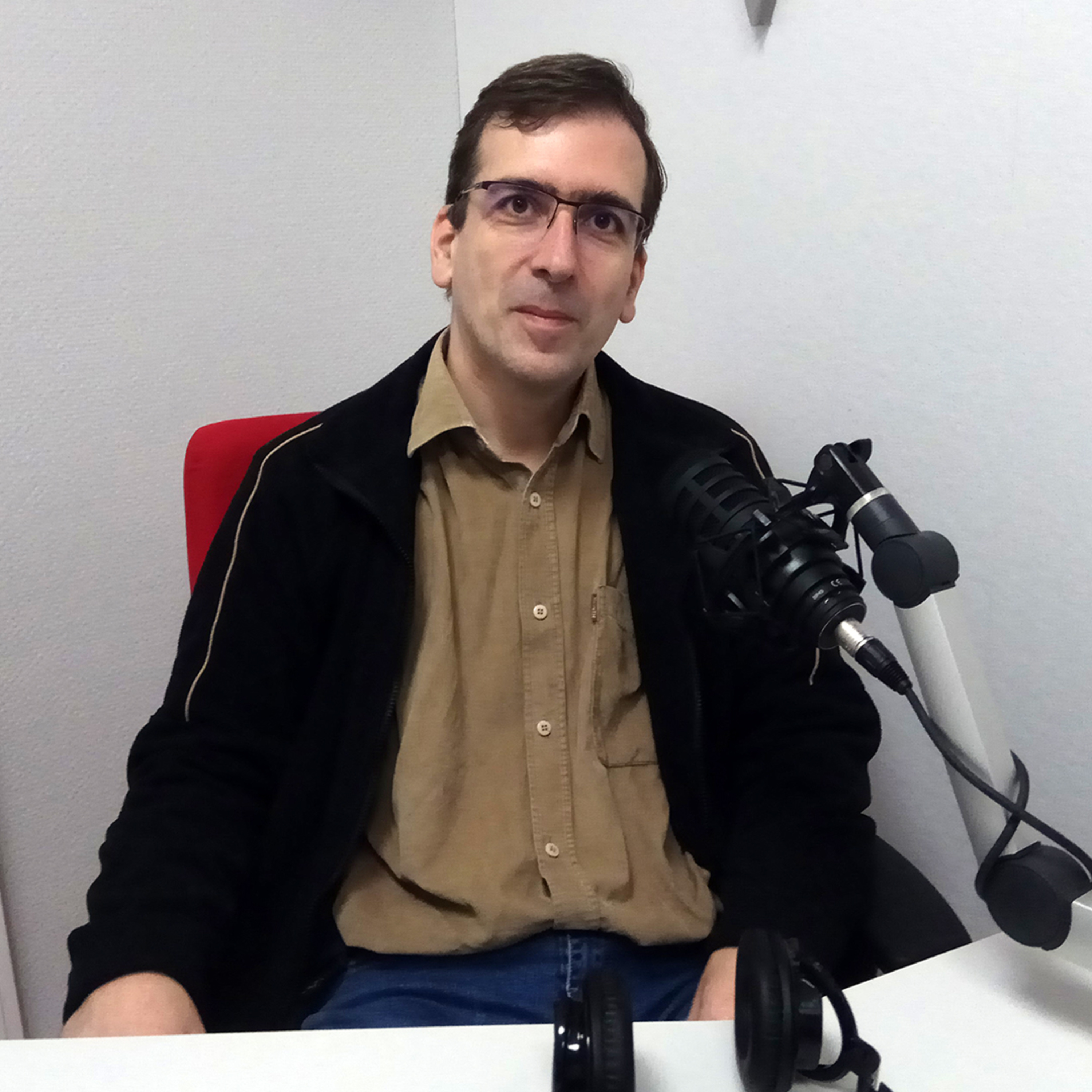 dr. Csönge Attila: kékcédulás választások episode artwork