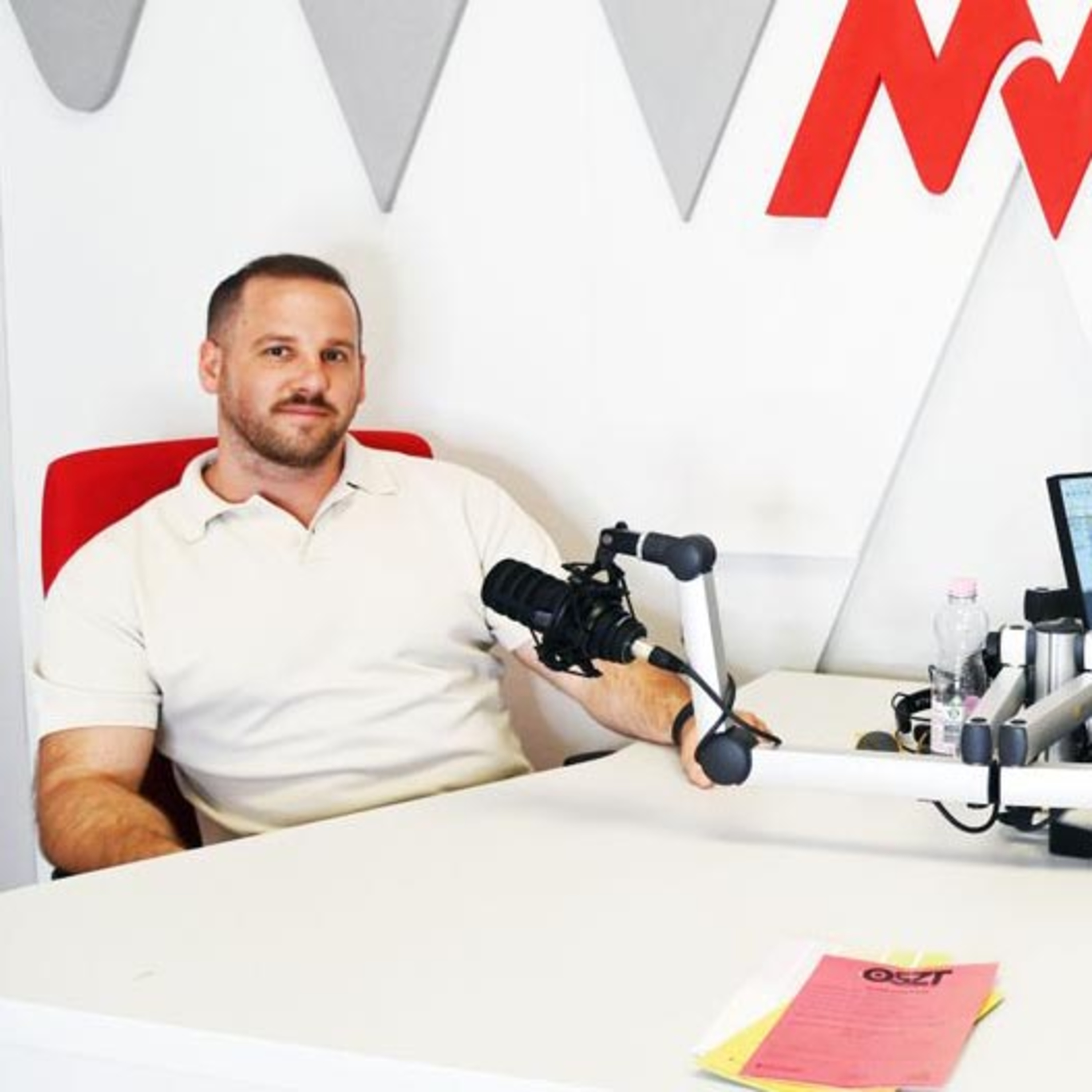 Hangay Zoltán, a szolnoki vízilabdások edzője már tervezi a felkészülés programját episode artwork