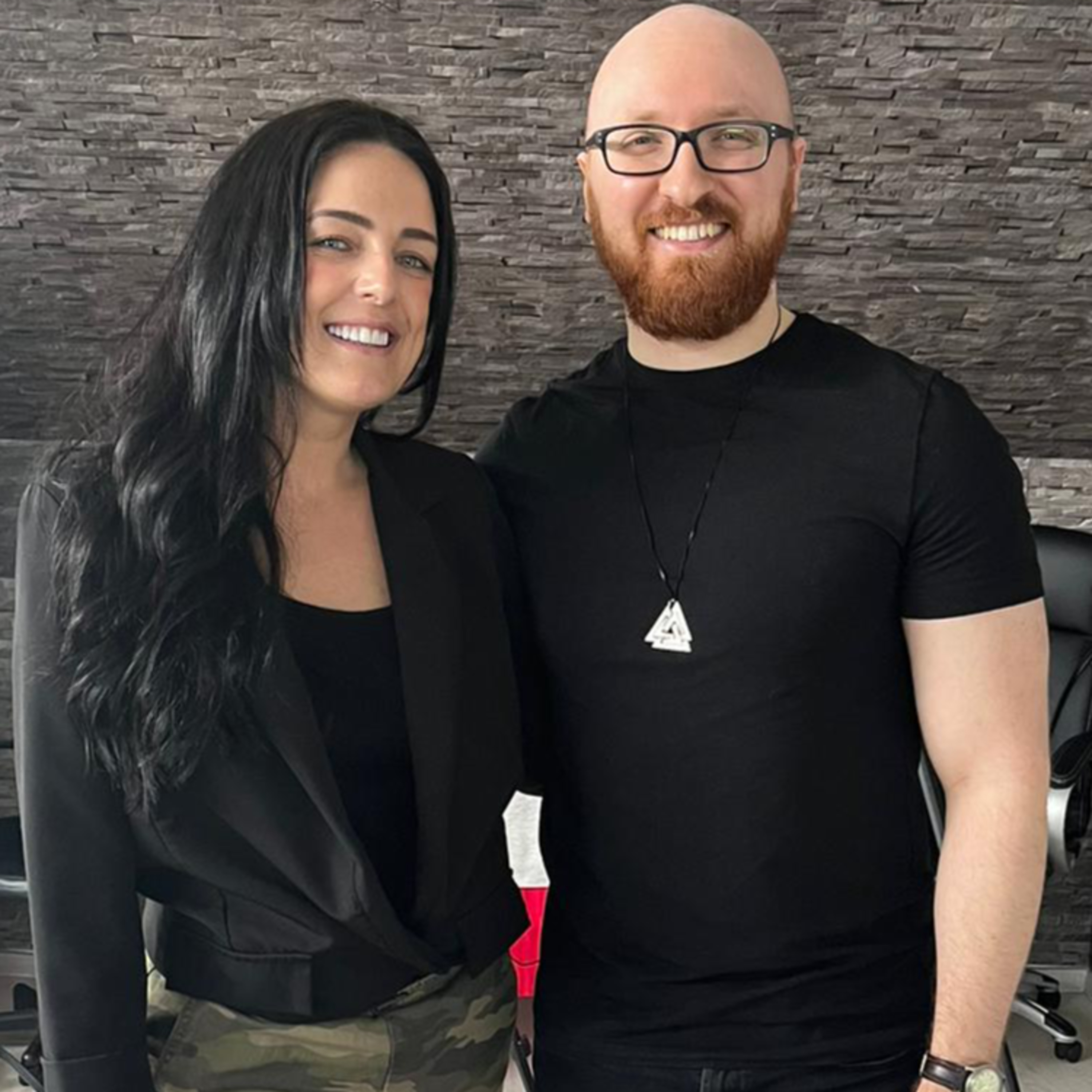 Sarah Goldsborough - Homeless To 1.6 Million In Sales, Cold Water Exposure, And Losing A Baby To A Miscarriage episode artwork