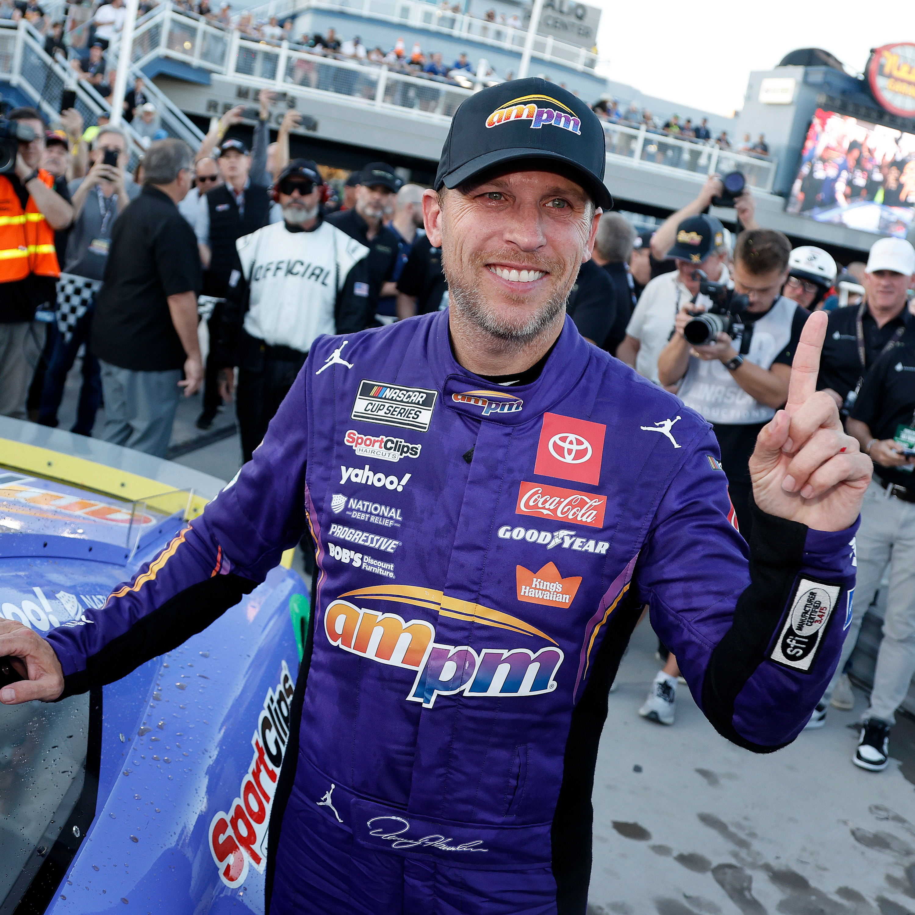 Mentally Strong NASCAR Drivers & Denny Hamlin's Childhood | Coffee With Kenny episode artwork