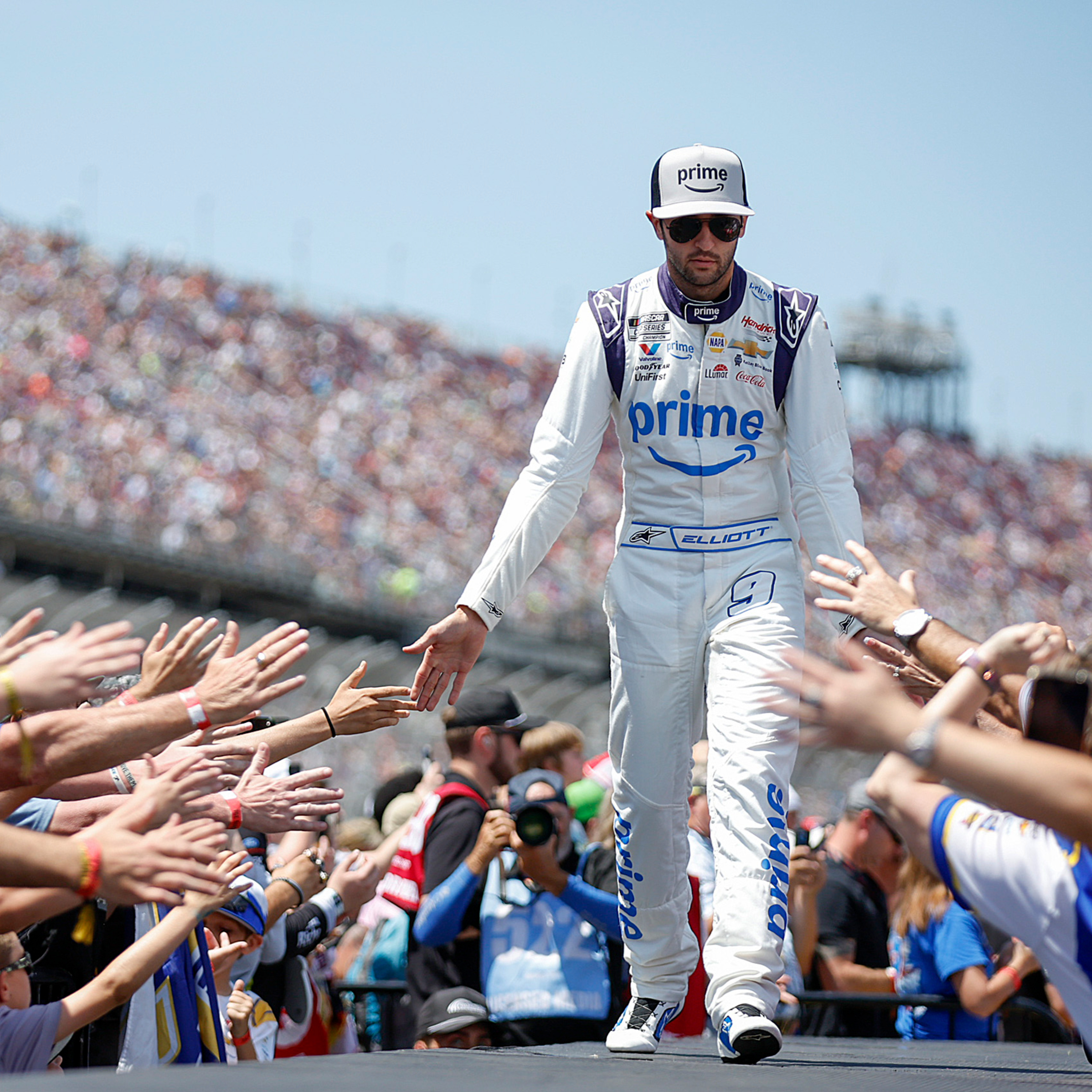I'm Not A Journalist & Are NASCAR Tickets To Expensive? | Coffee With Kenny episode artwork