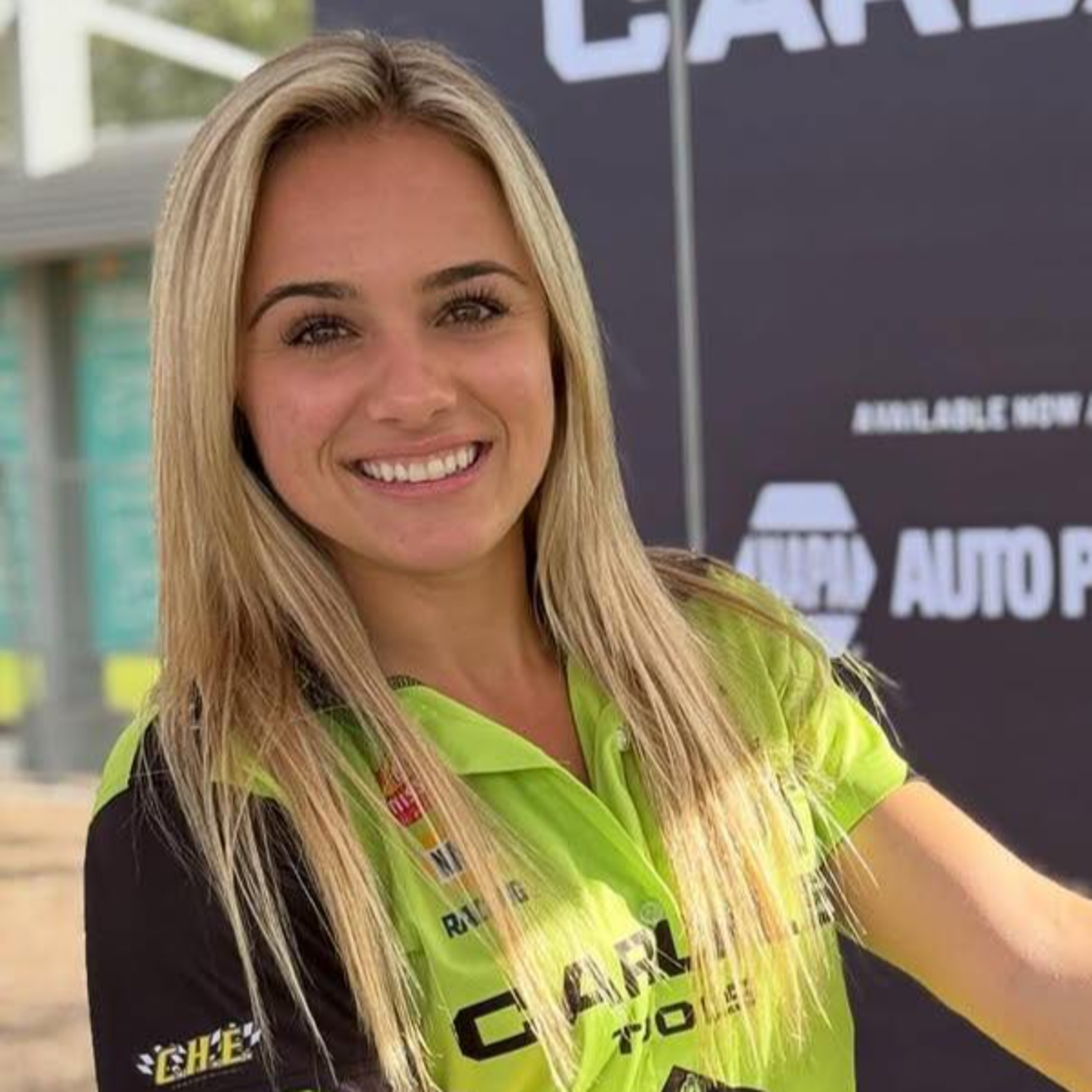 Meet Maddi Gordon At The Arizona Nationals | Noah Reed Reports episode artwork