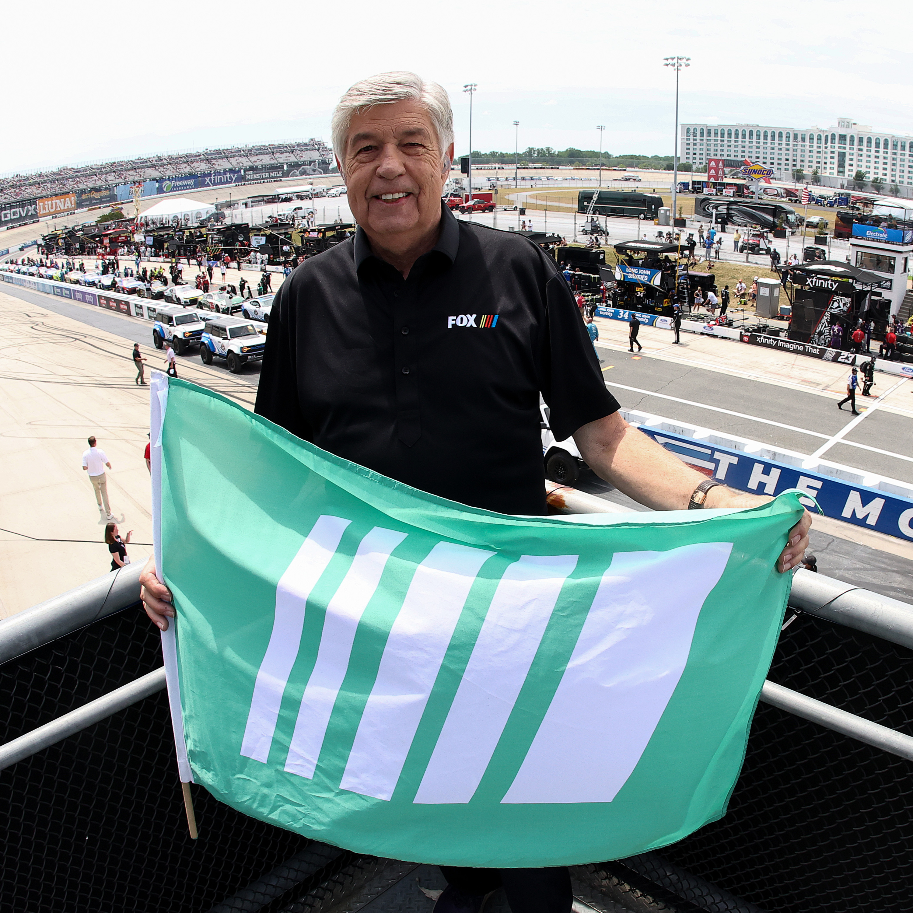 Mike Joy Shares Classic NASCAR Memories | Lights Out With John Roberts episode artwork