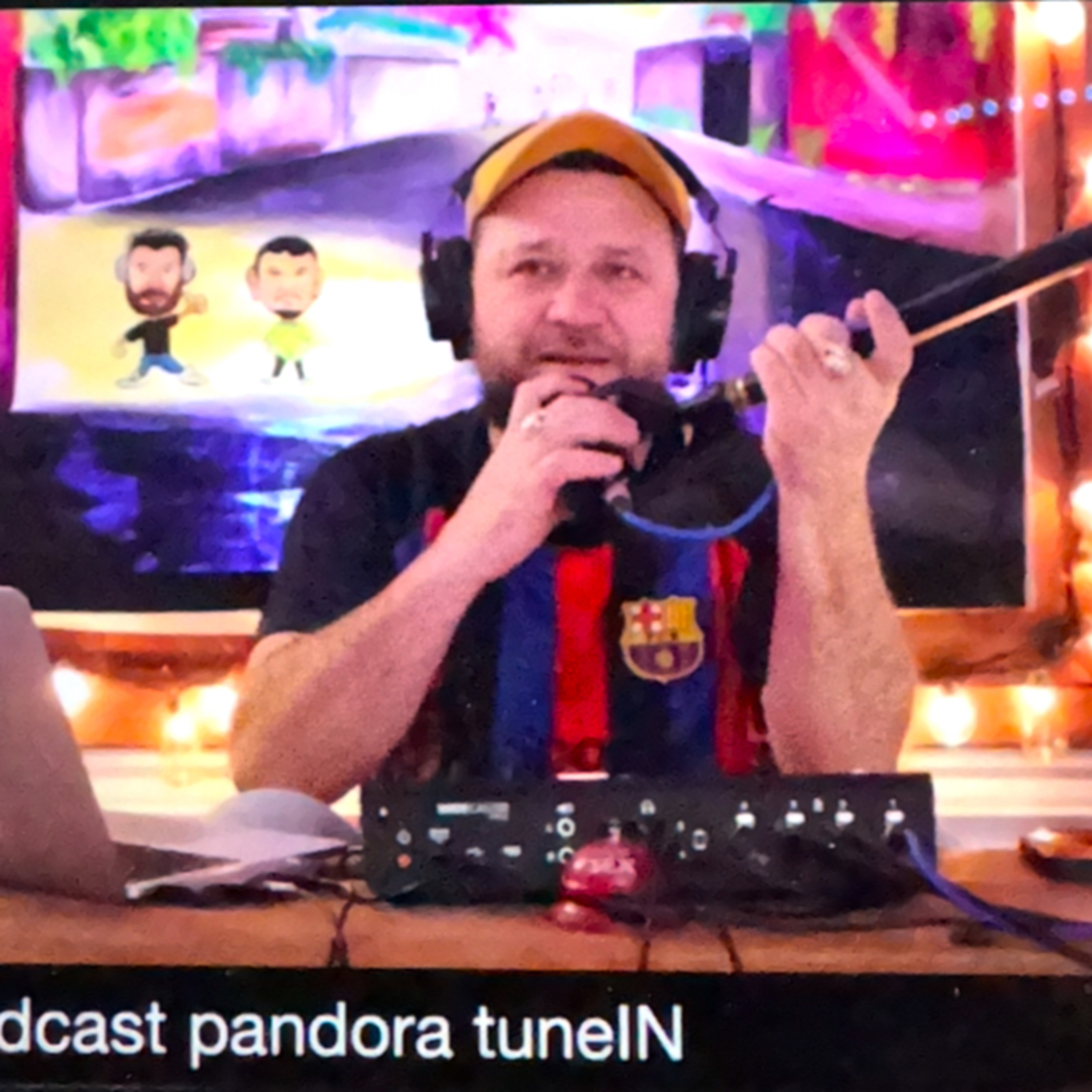 #349 La oligarquía, TikTok, El Clásico, Clase de episodio!!! episode artwork