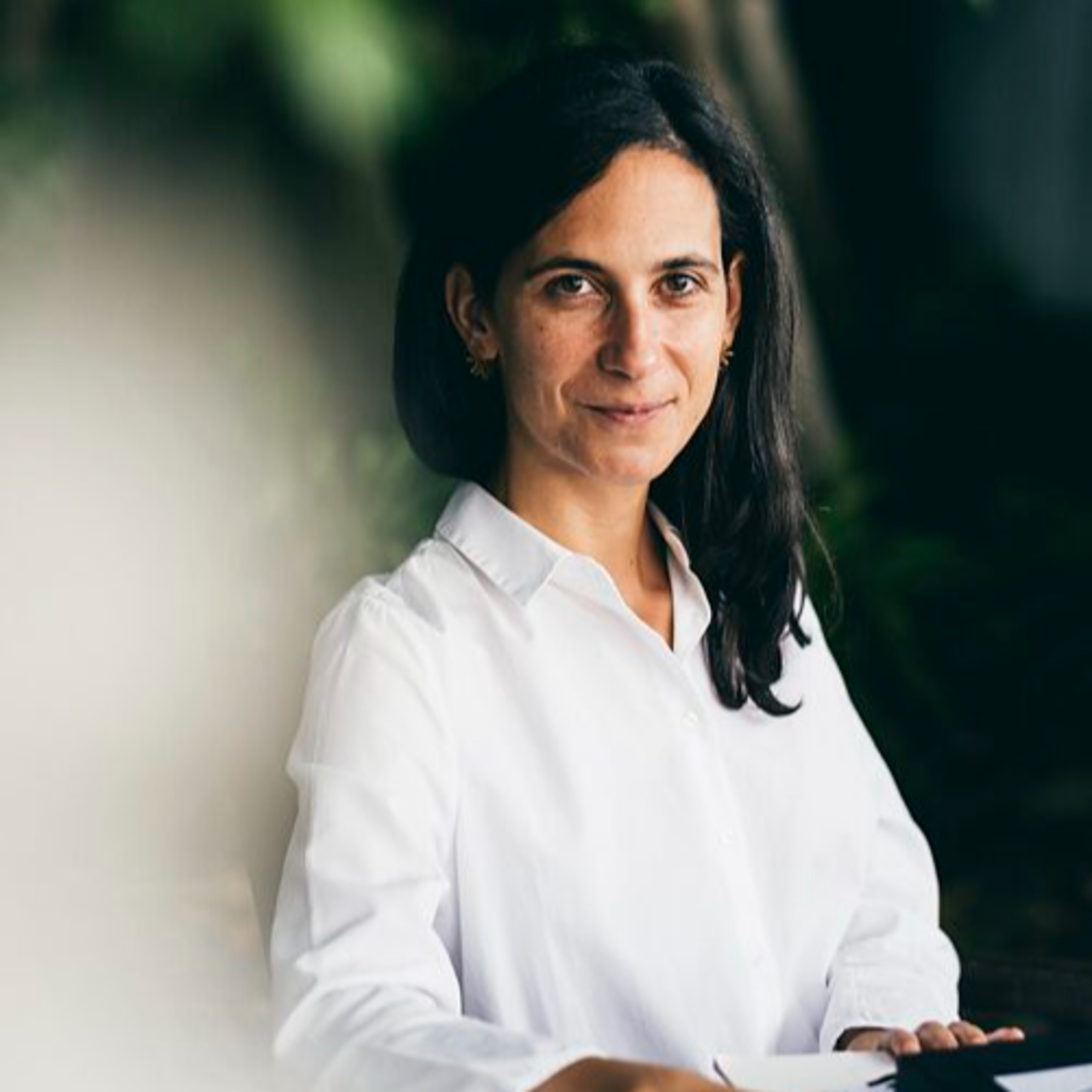Poemas para o Verão: Joana Gama lê Ana Hatherly