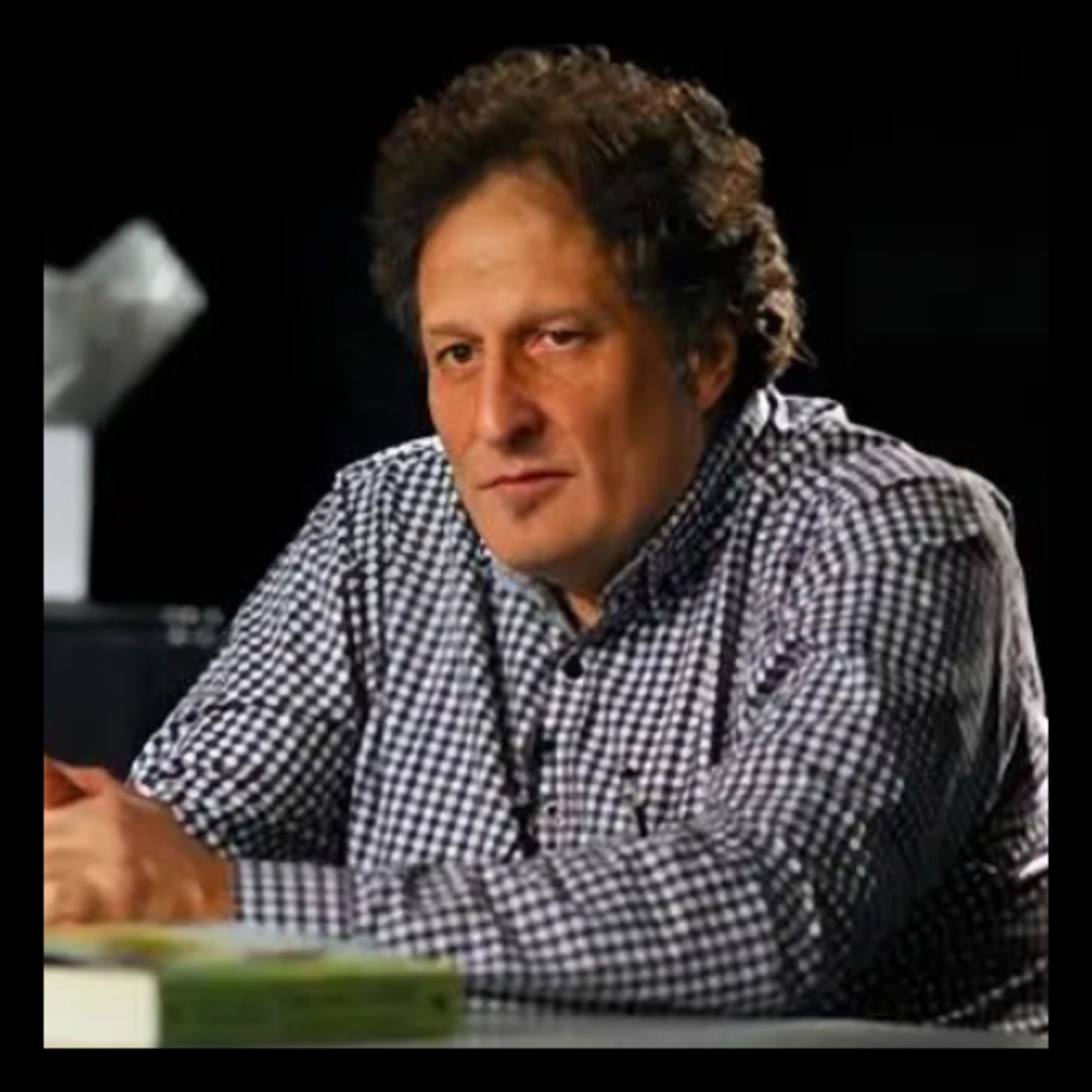 José Monir Nasser estava certo: ler isto vale mais que faculdade para a sua inteligência