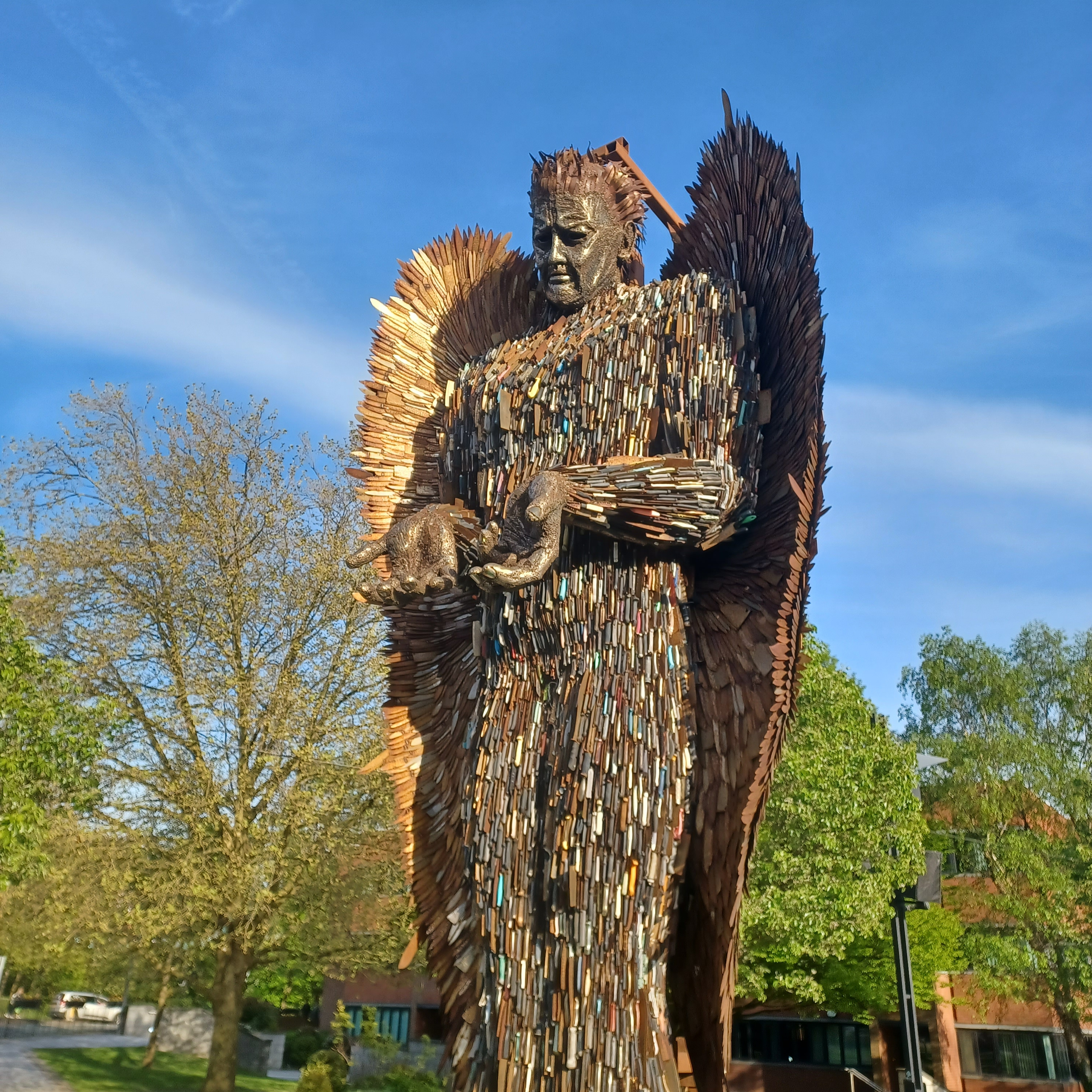 Knife Angel comes to Crewe episode artwork