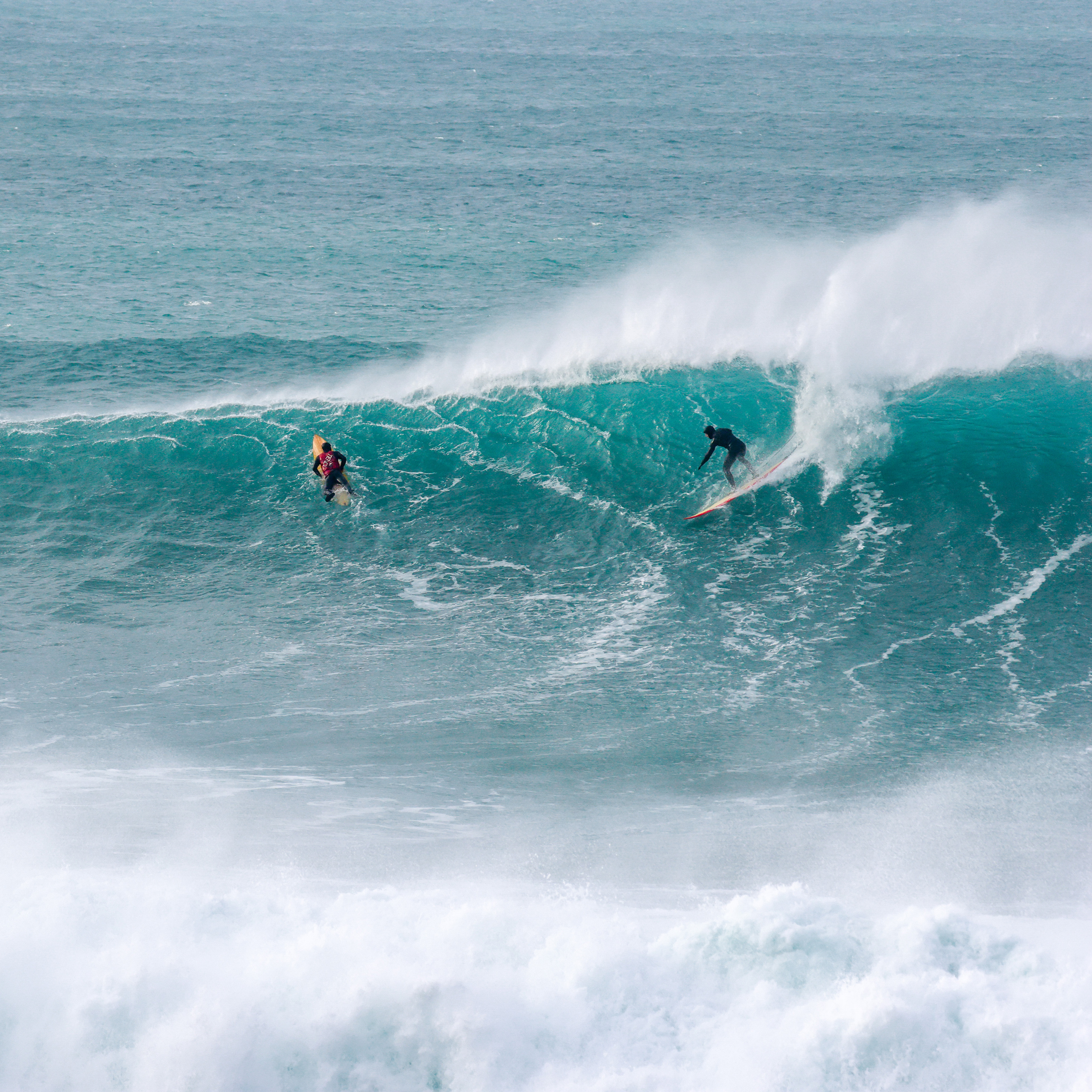 48: Dom Moore - Big wave surfer and founder of Surf Sanctuary - A wide ranging chat that takes in big waves, wooly mammoths and the benefits of psilocybin for treating depression, among other things!