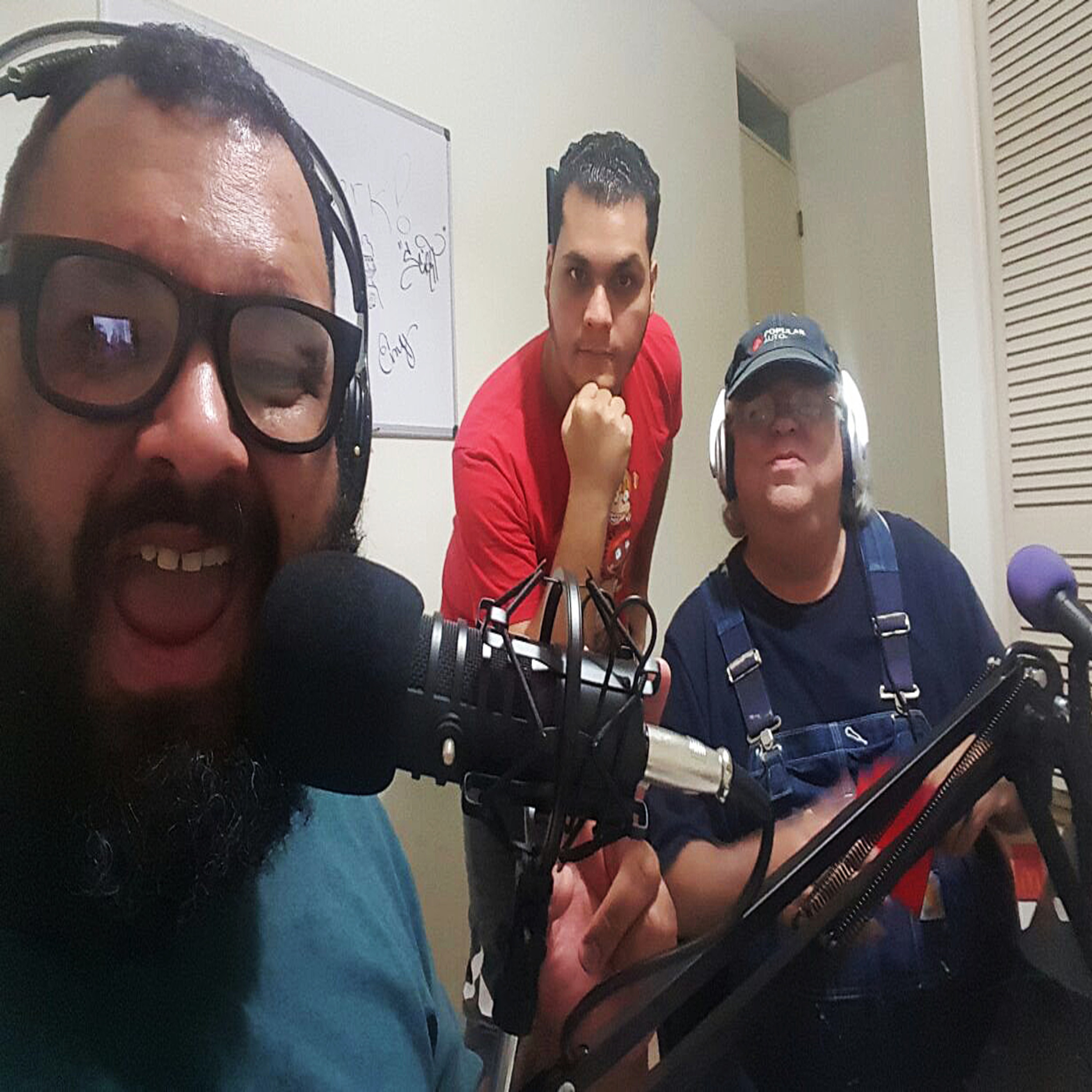 Dándote en la Cara (DENLAC)