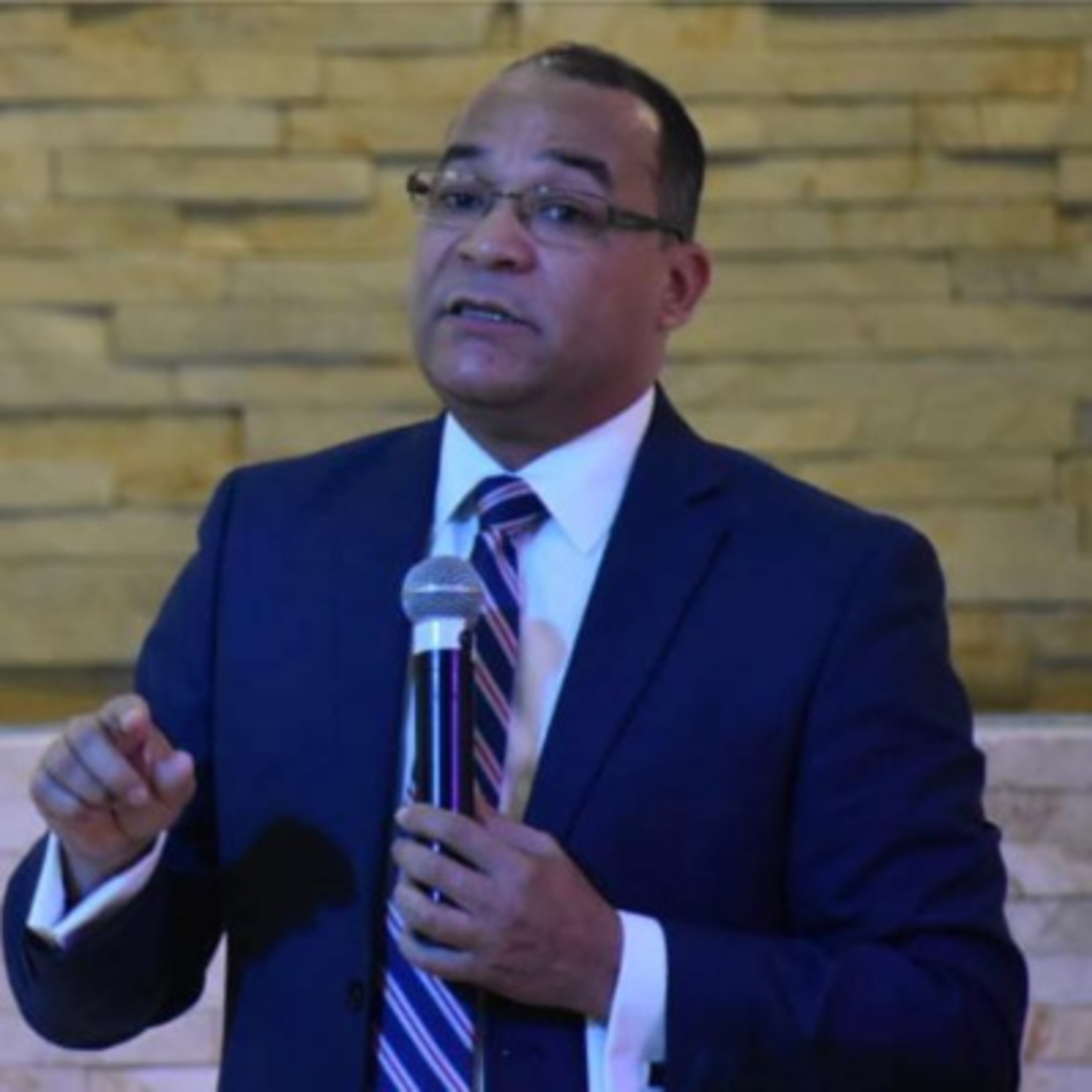 En Cristo | Pr. Henry Uribe