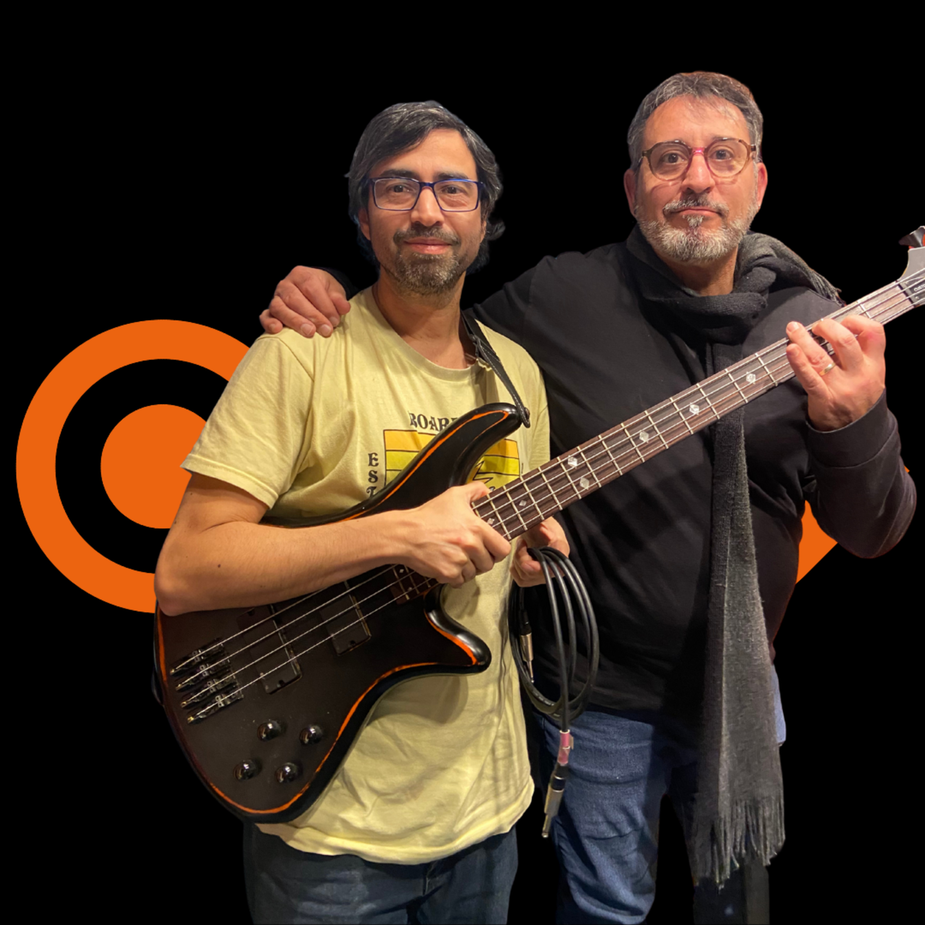 Revuelto - Algo parecido a un programa de radio