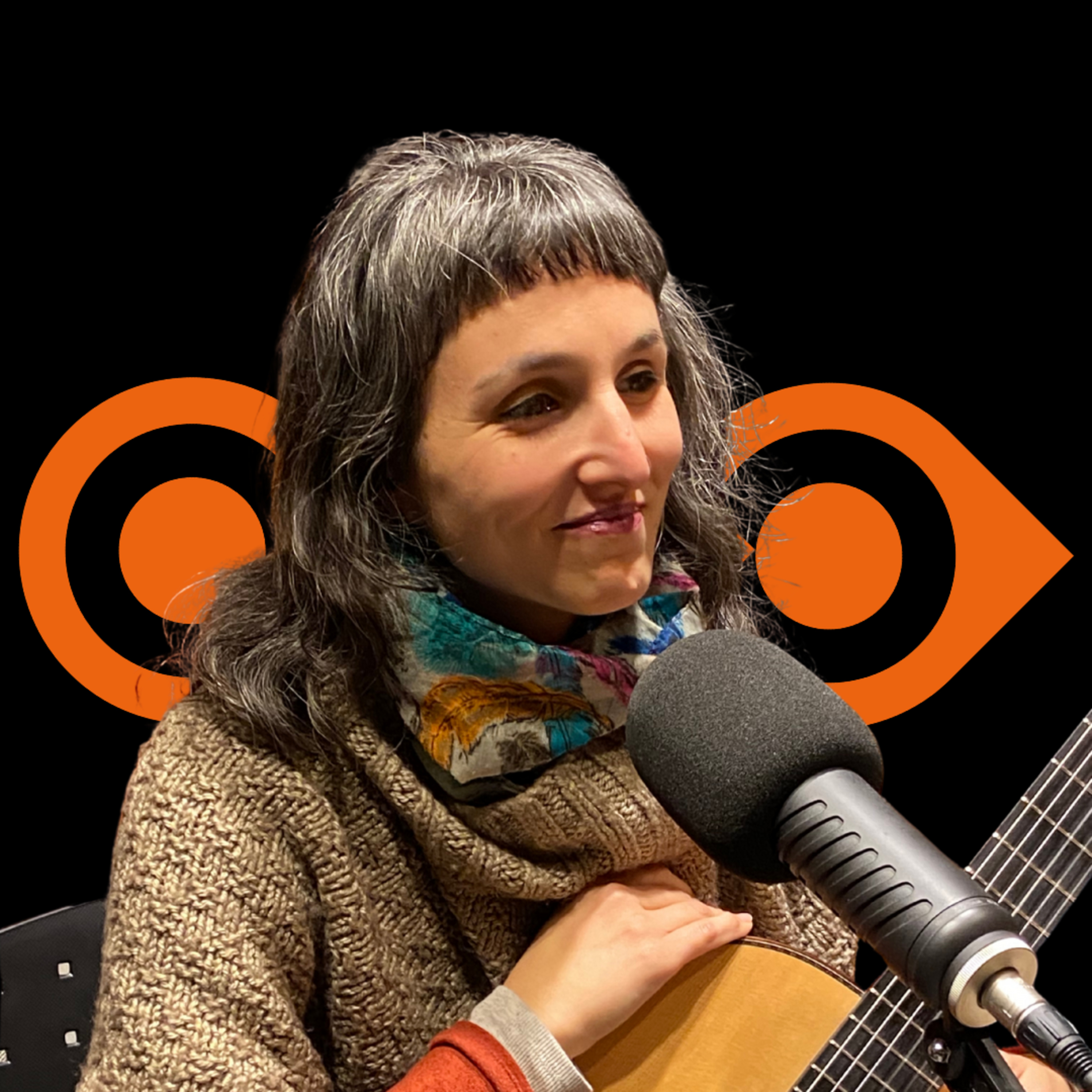 Revuelto - Algo parecido a un programa de radio