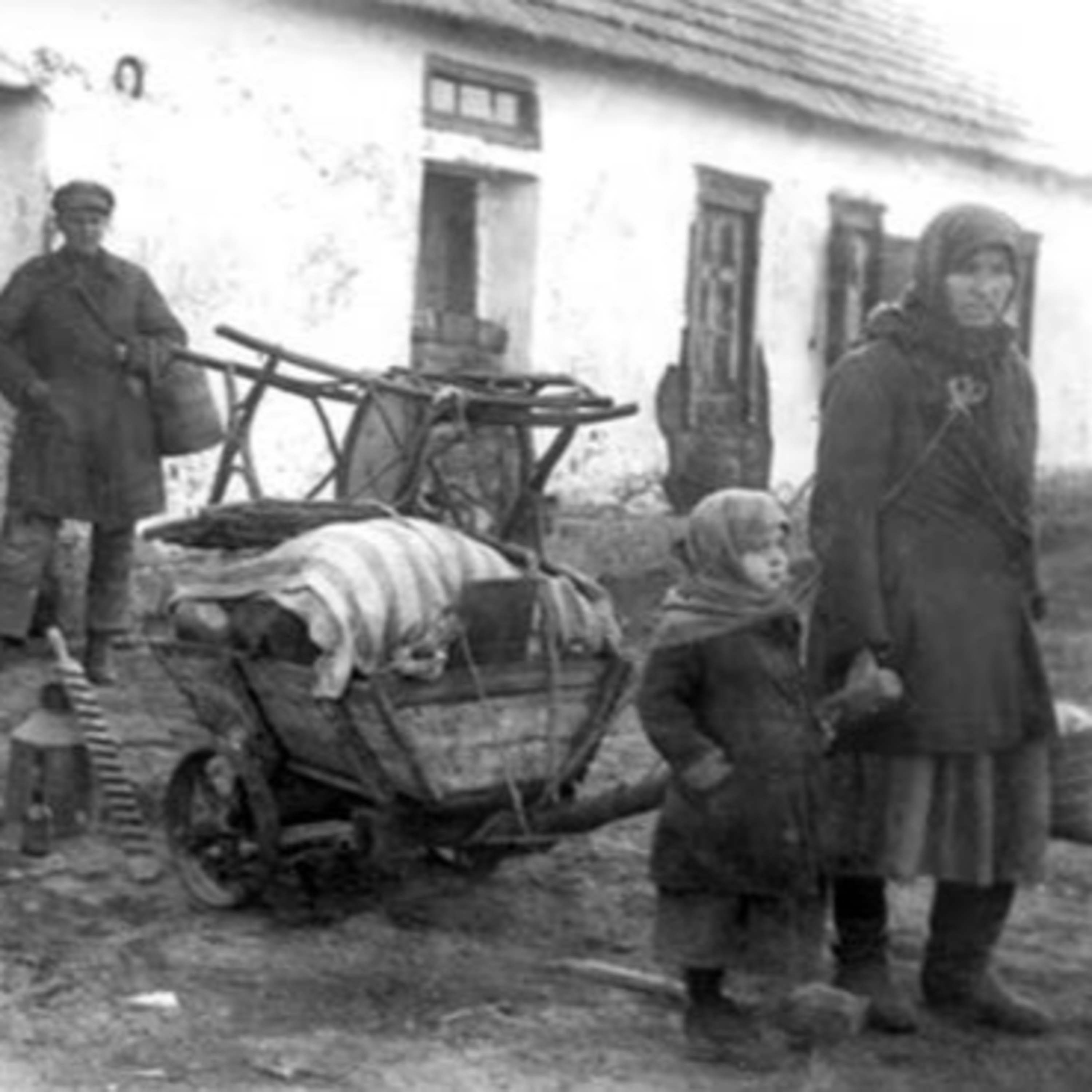 Life in Ukraine in the 1920s, 1930s, and 1940s. Holodomor, Repressions, War. Conversation with my father. episode artwork
