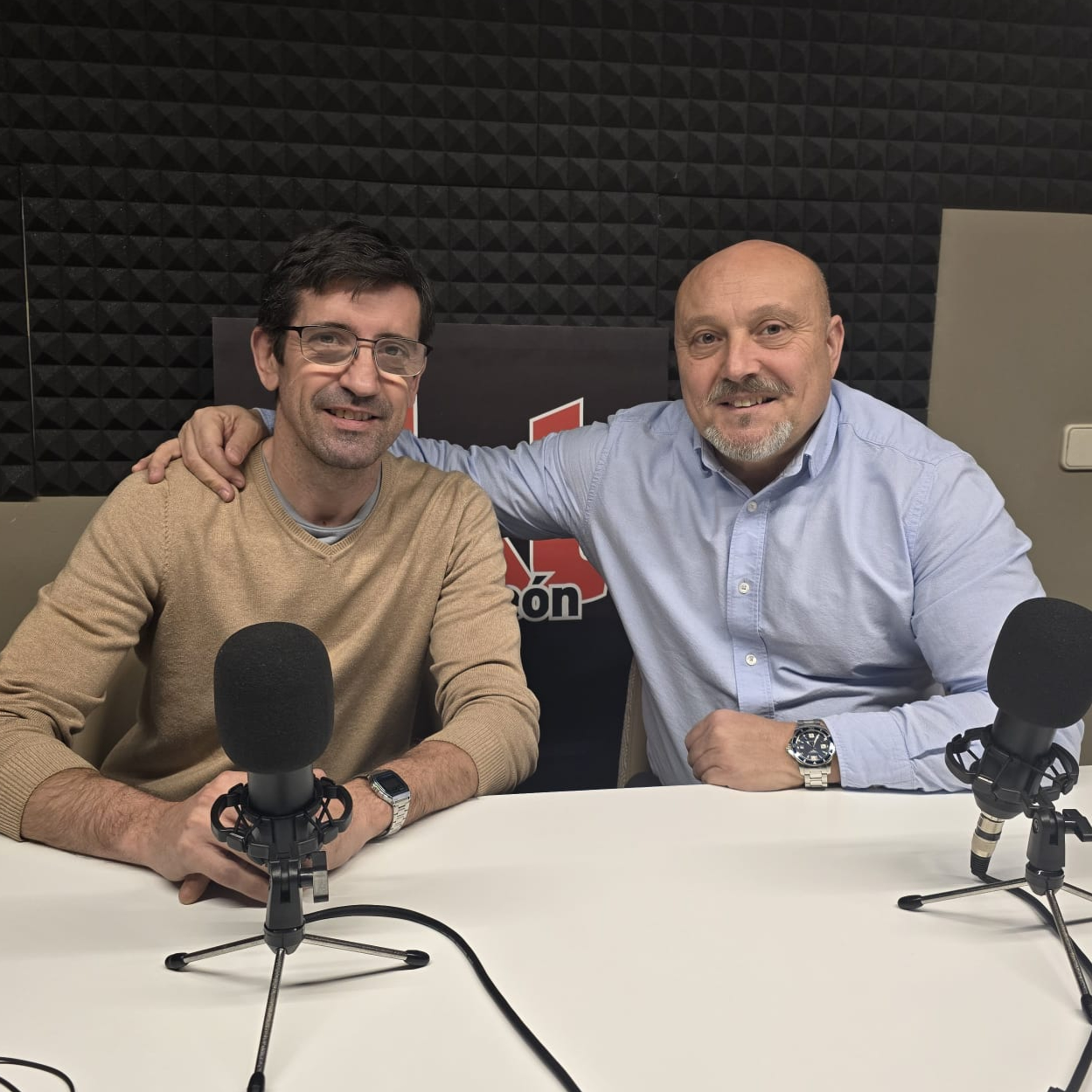 PODCAST ‘Con V de Veterano'. El histórico Brigantium cumple medio siglo episode artwork
