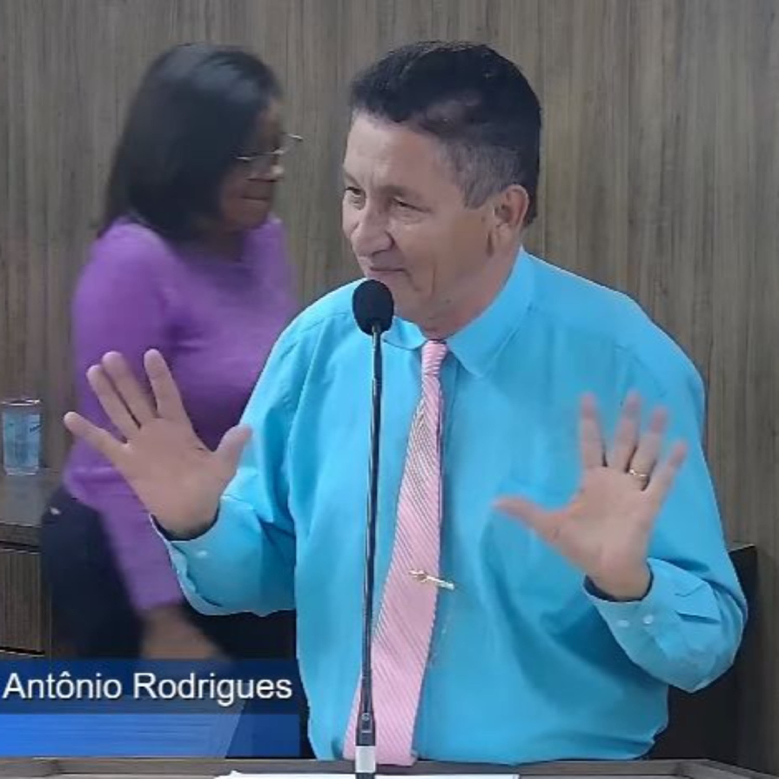Vereador de Diadema, Antonio Rodrigues, critica quem desrespeita e esnoba o servidor público episode artwork