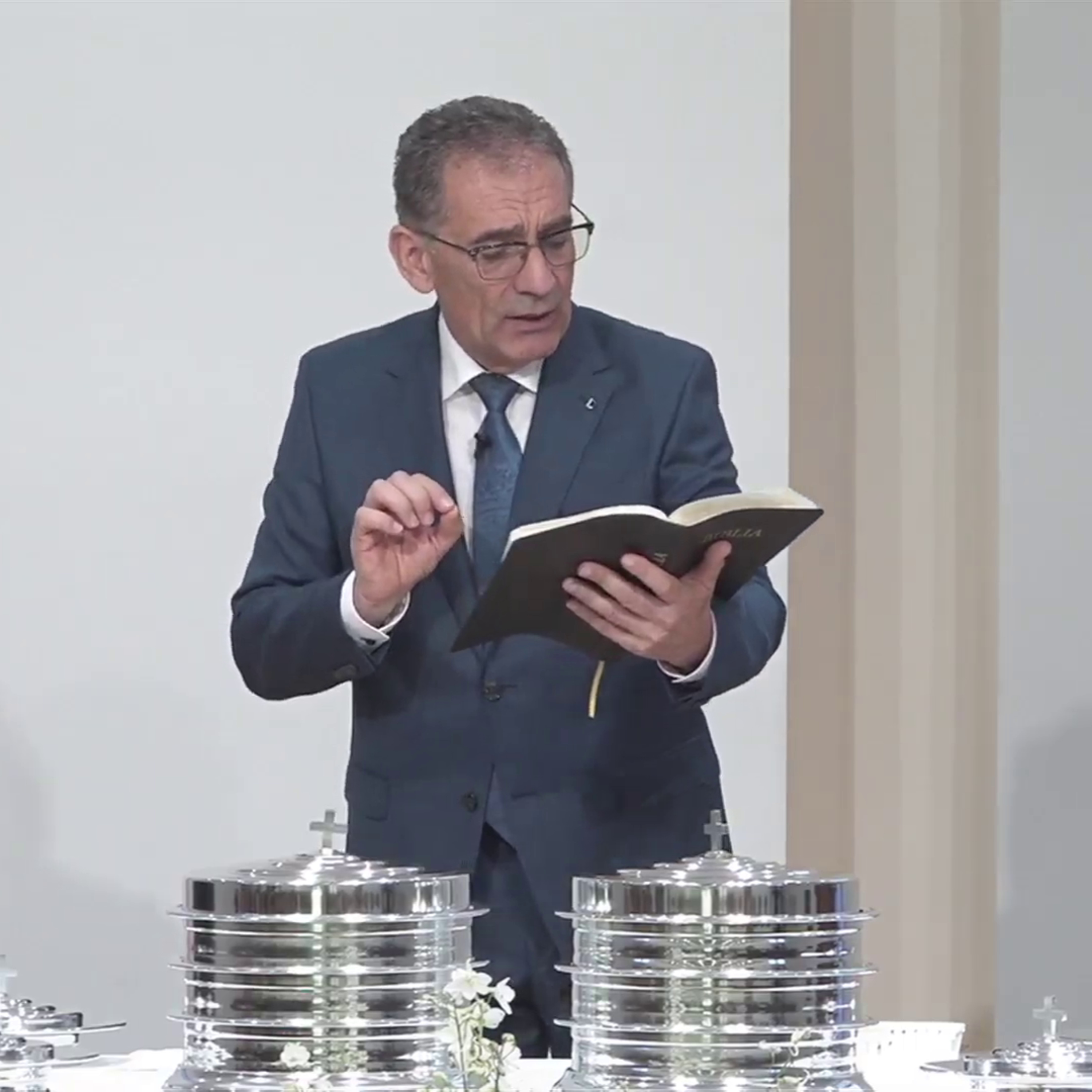 Legământul teofaniei - Valentin Dănăiață