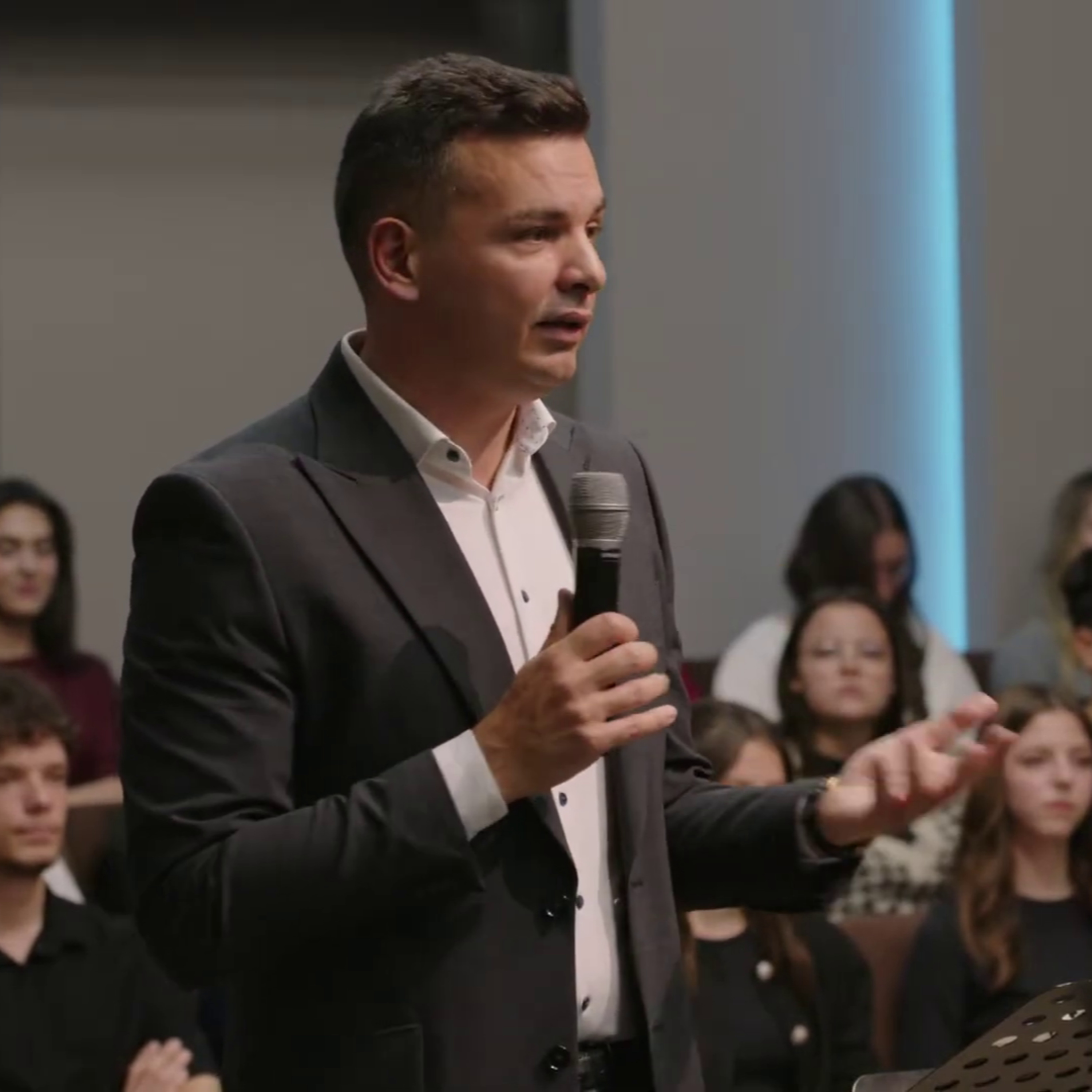 Deciziile care îți definesc DESTINUL spiritual - Adi Mocan Deciziile care îți definesc DESTINUL spiritual - Adi Mocan