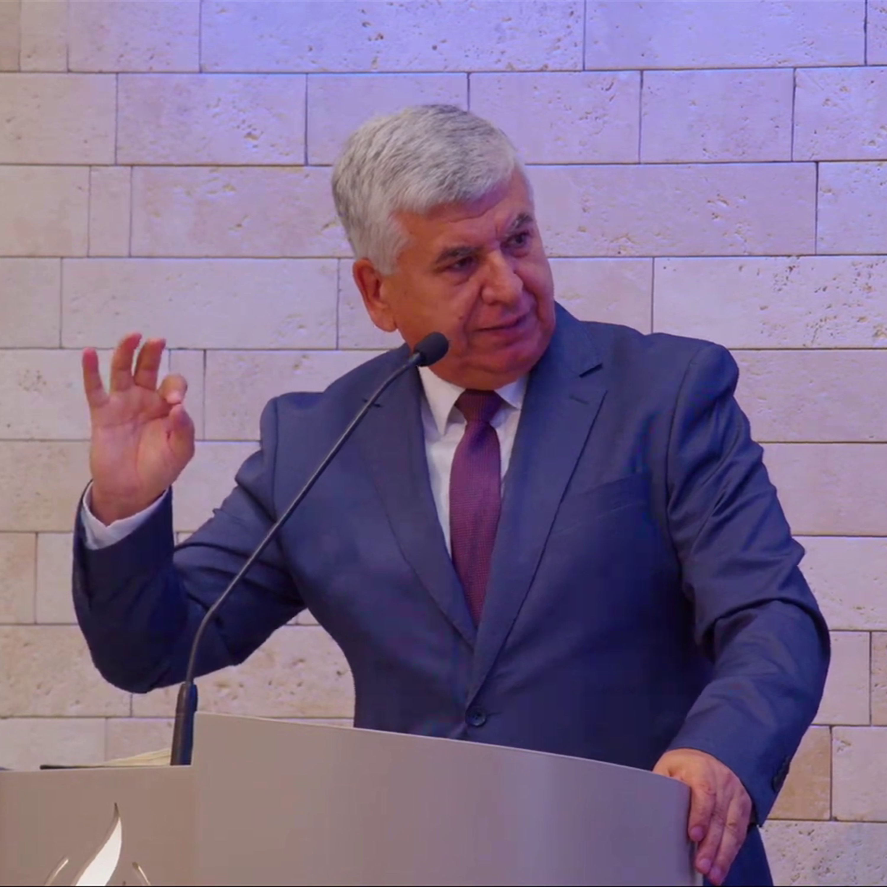 Ce însemnă să te dai pe Mâna lui Dumnezeu? - Relu Moldovan