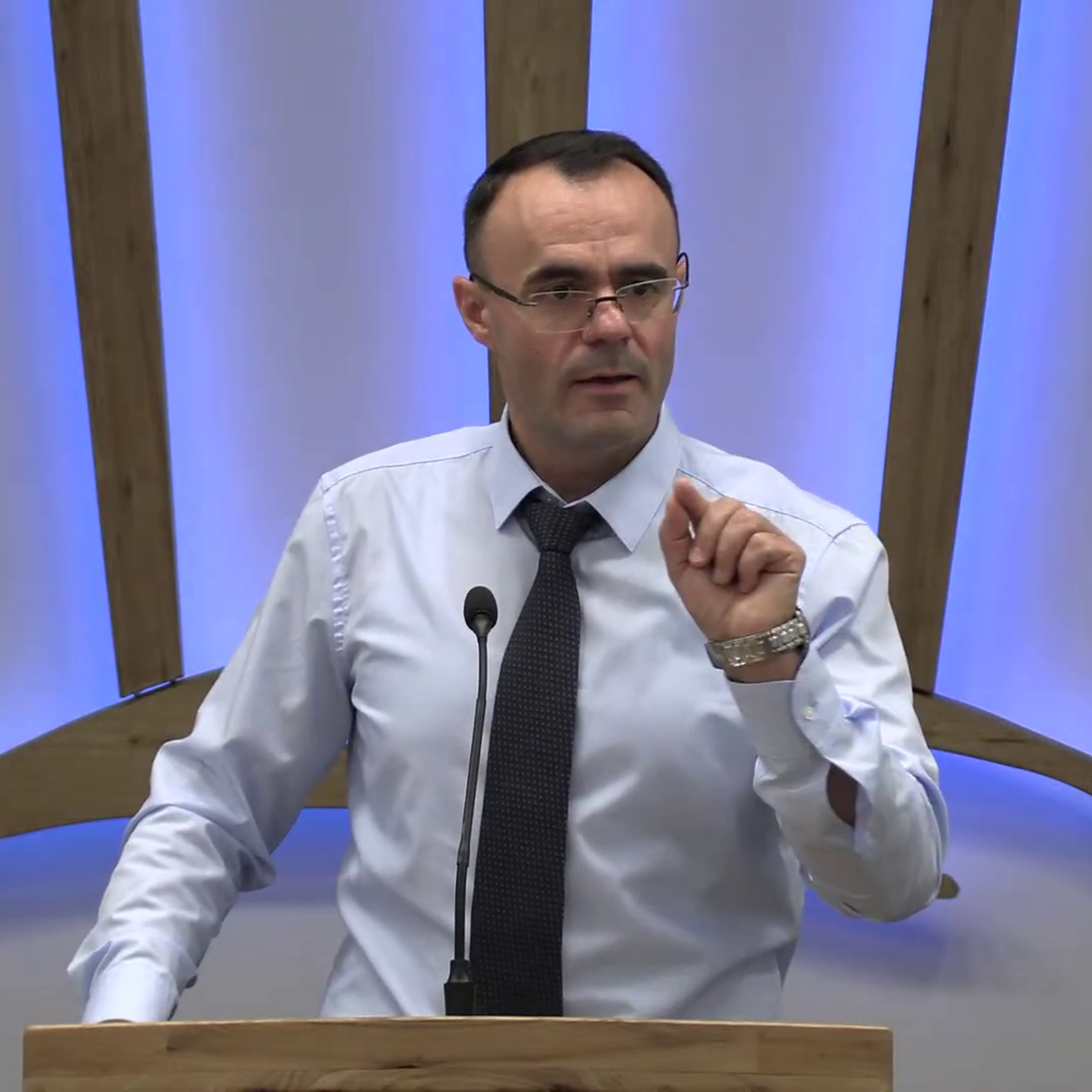 De ce trecem prin criză? - Dan Lucaci