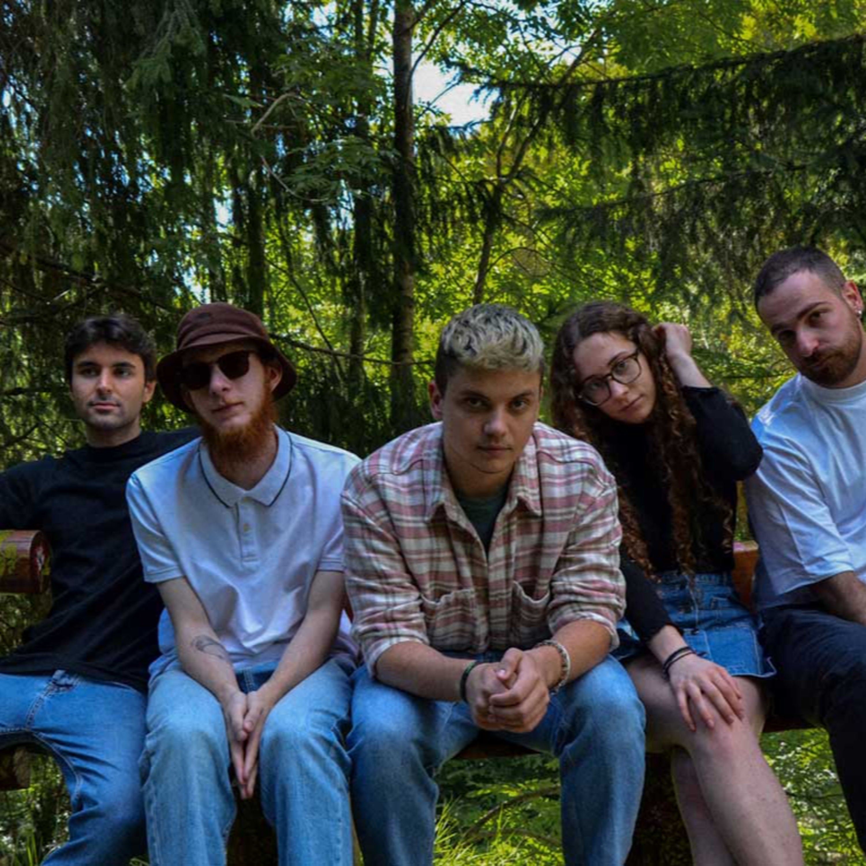 ROGUE CHARLIE : una Band giovane ed energica al Sabato Bestiale! episode artwork