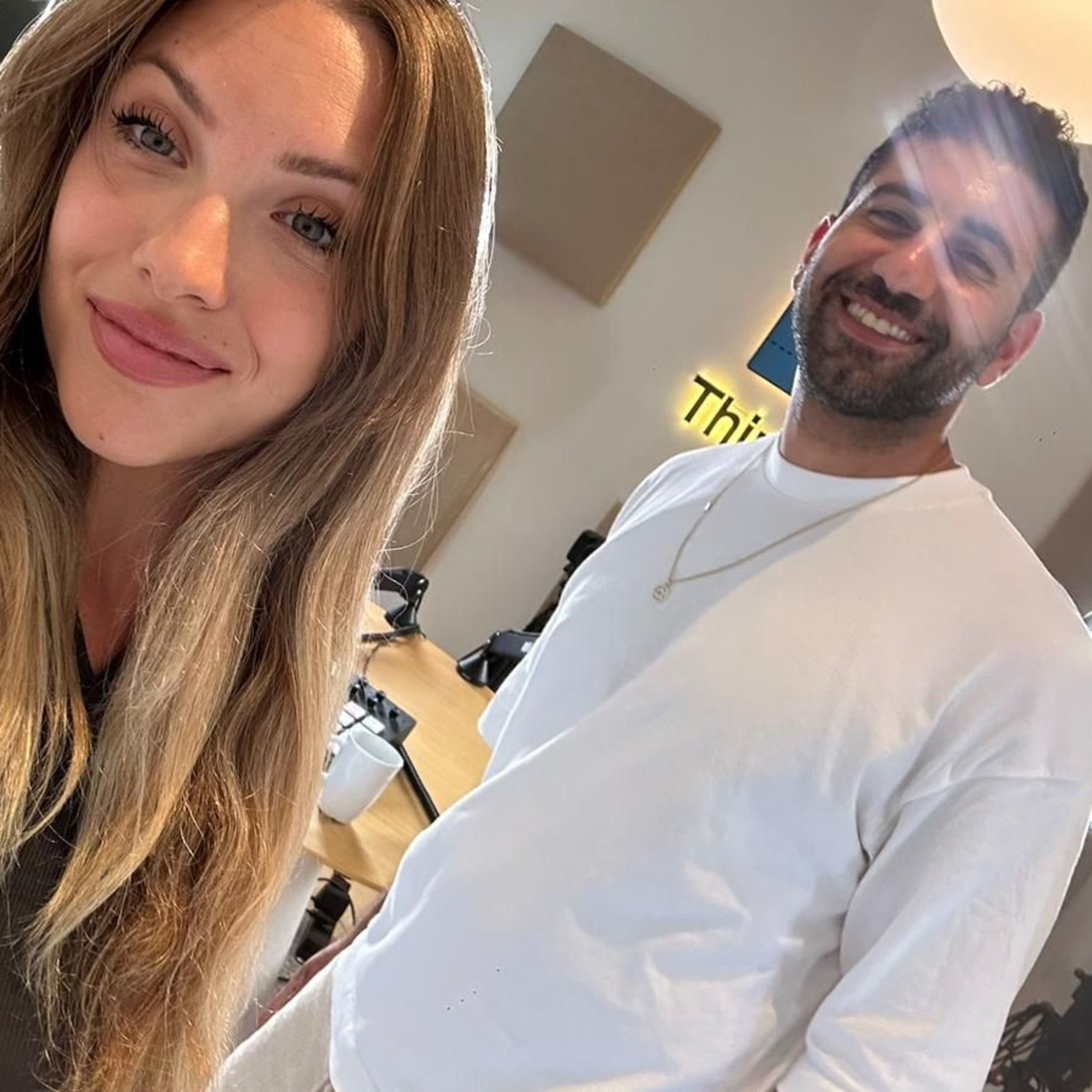 נדלן מסחרי בגובה העיניים