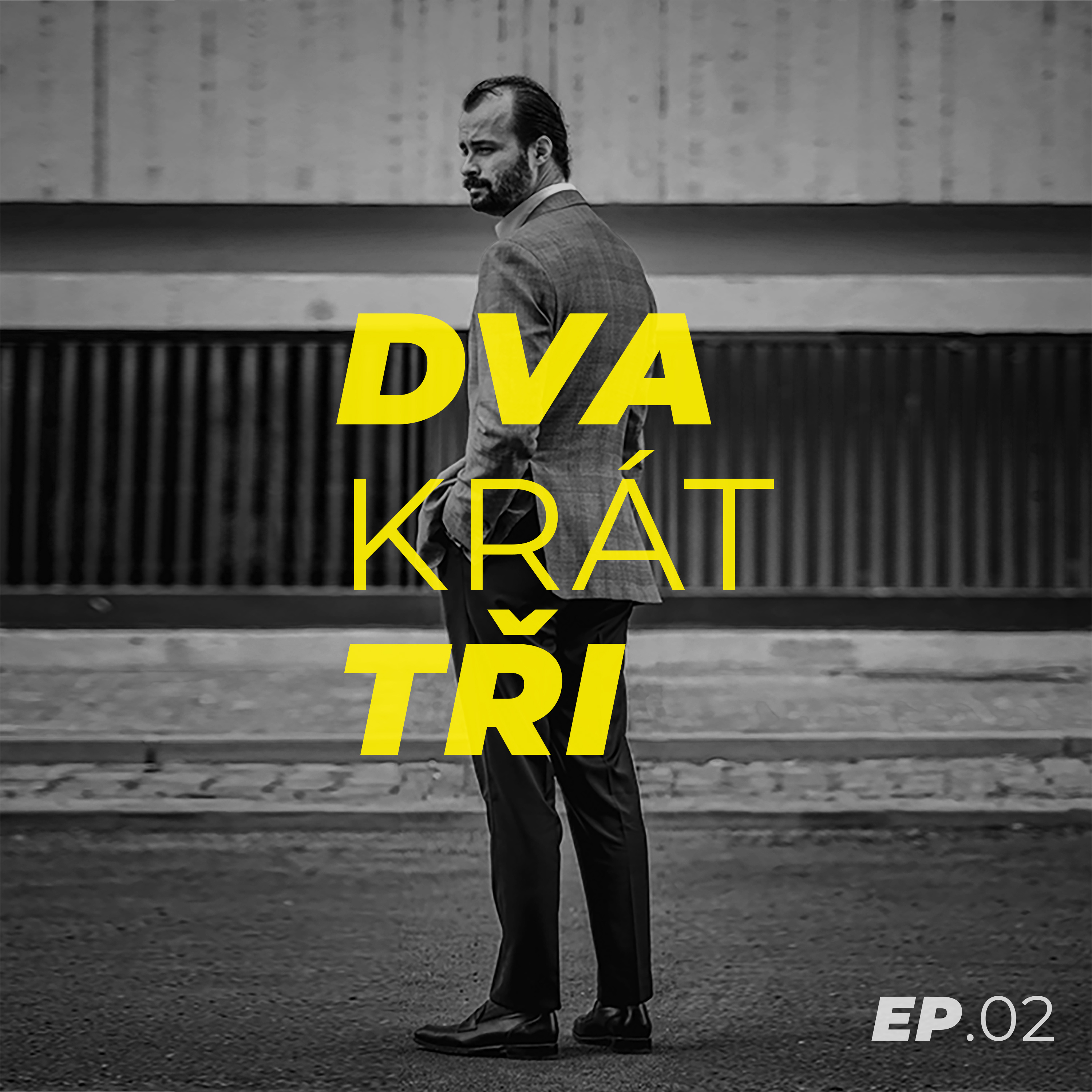 DVA krát TŘI