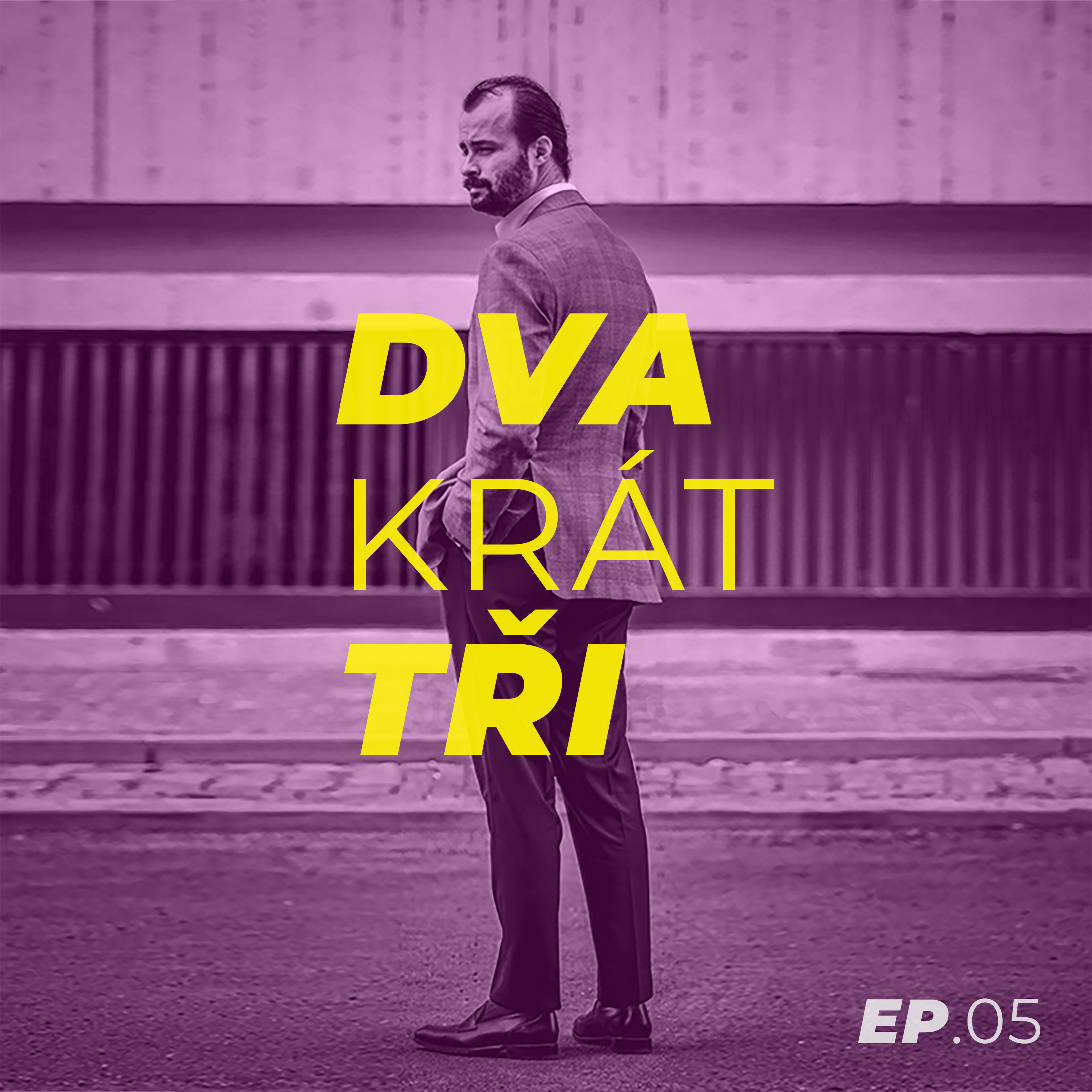 DVA krát TŘI