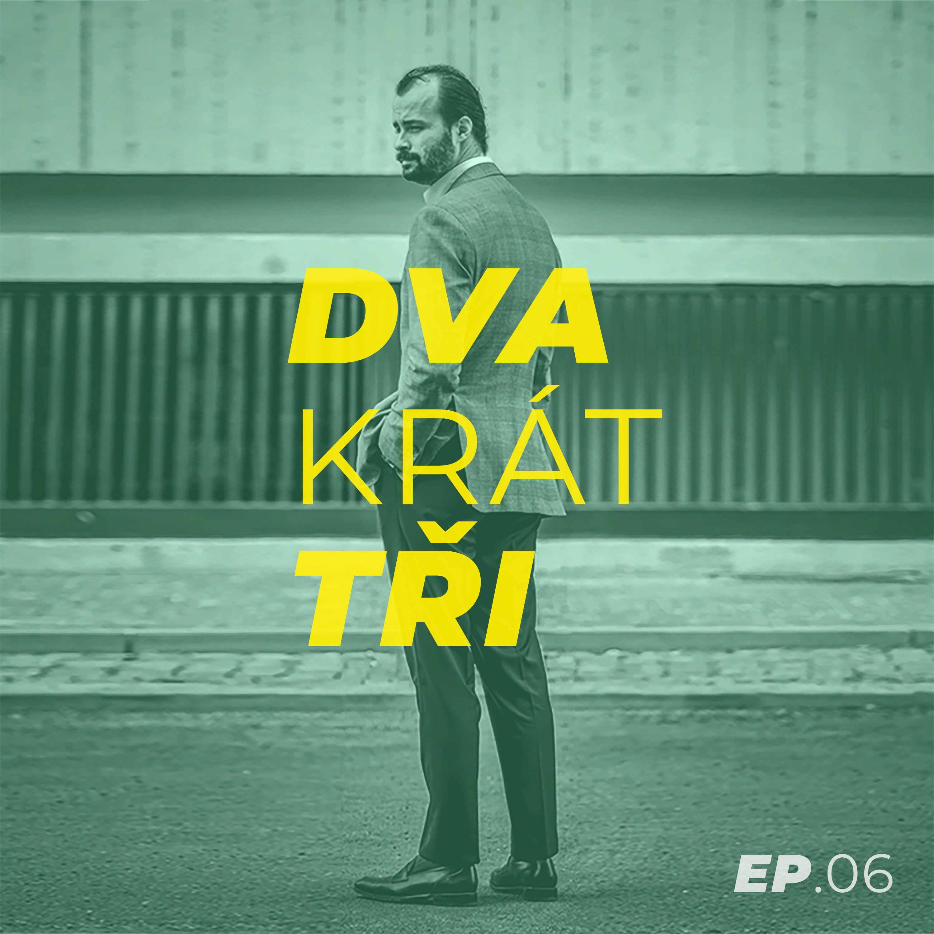 DVA krát TŘI