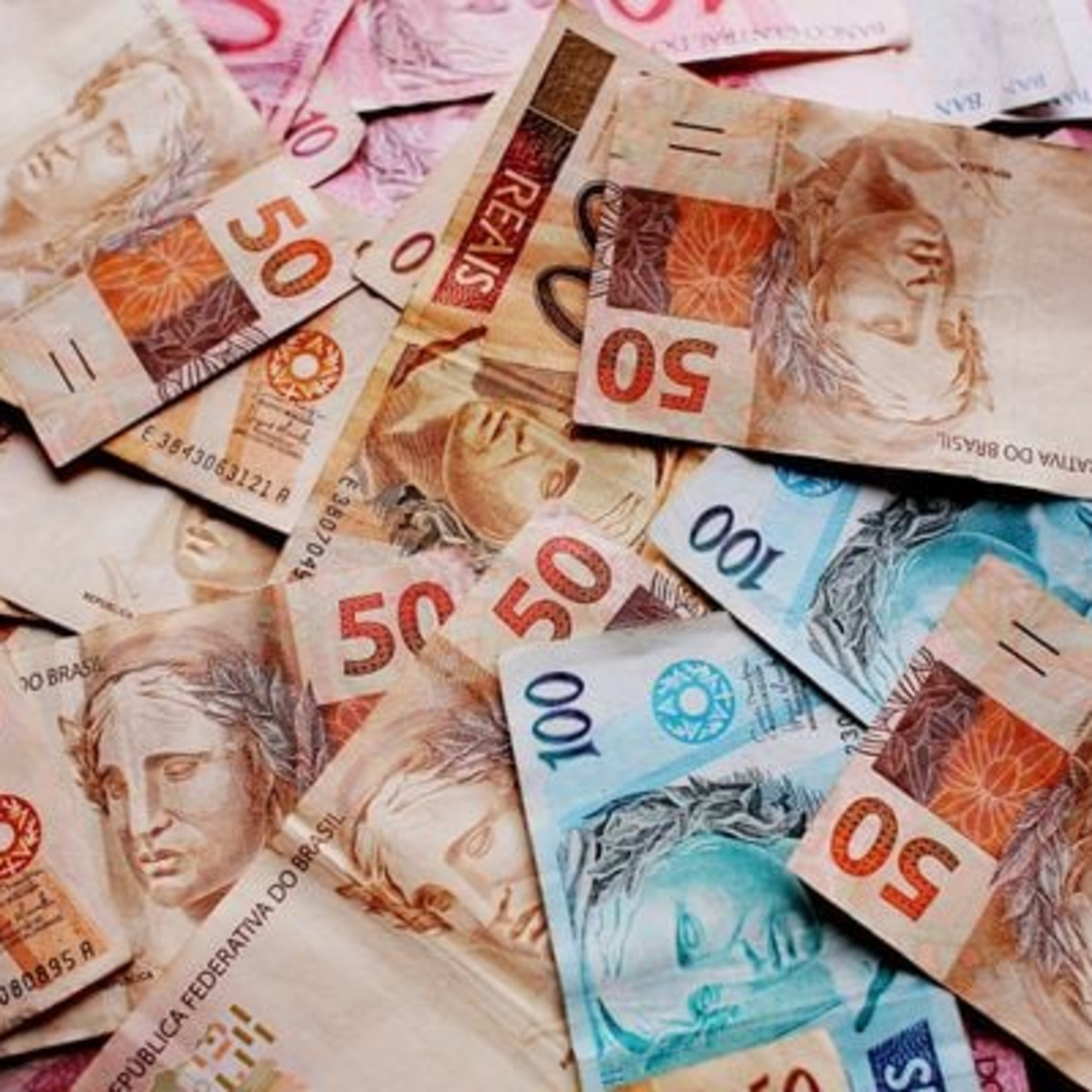Lista de devedores contumazes é publicada no ES; entenda as penalidades episode artwork