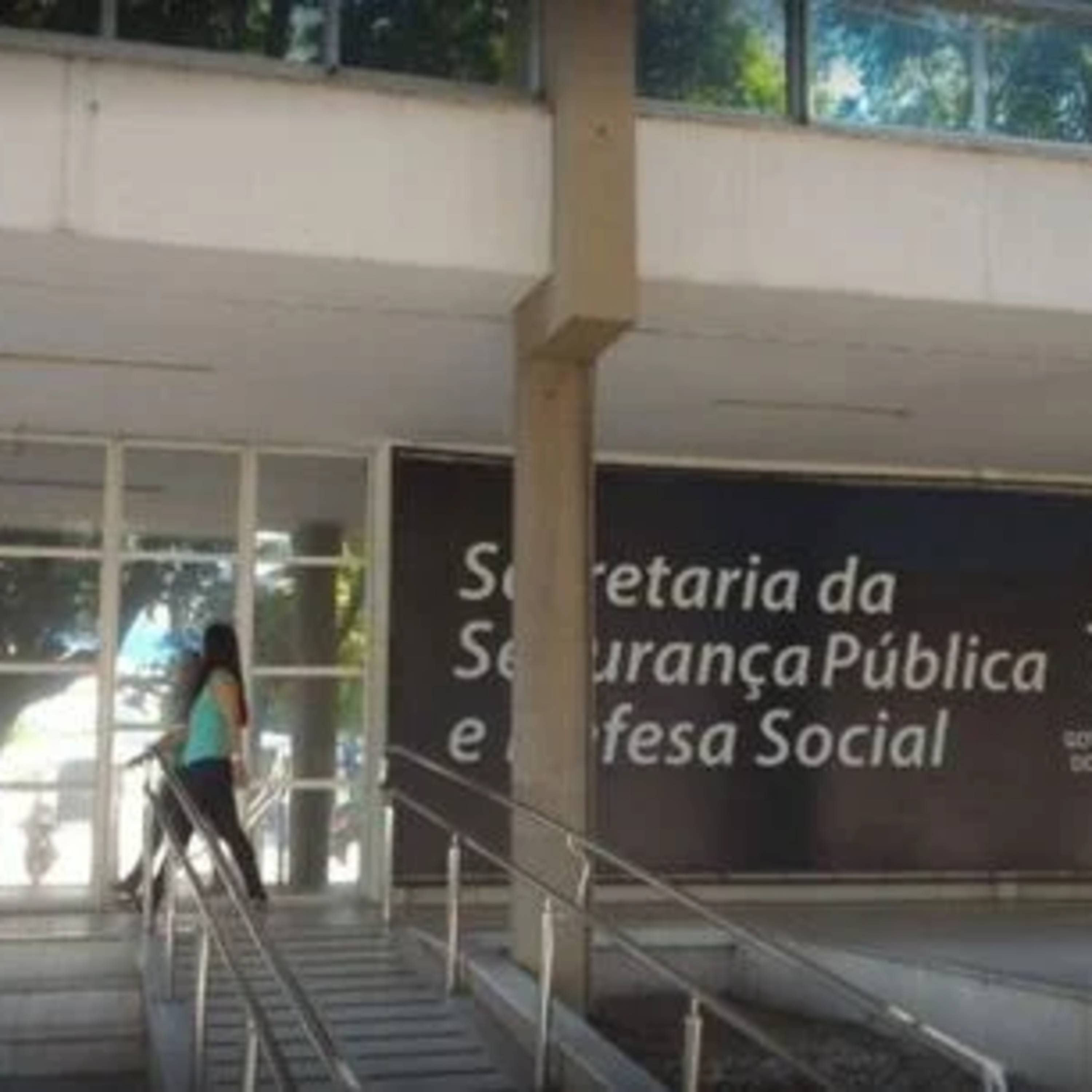 'Operação Verão': 550 policiais militares a mais por dia reforçam segurança no ES episode artwork