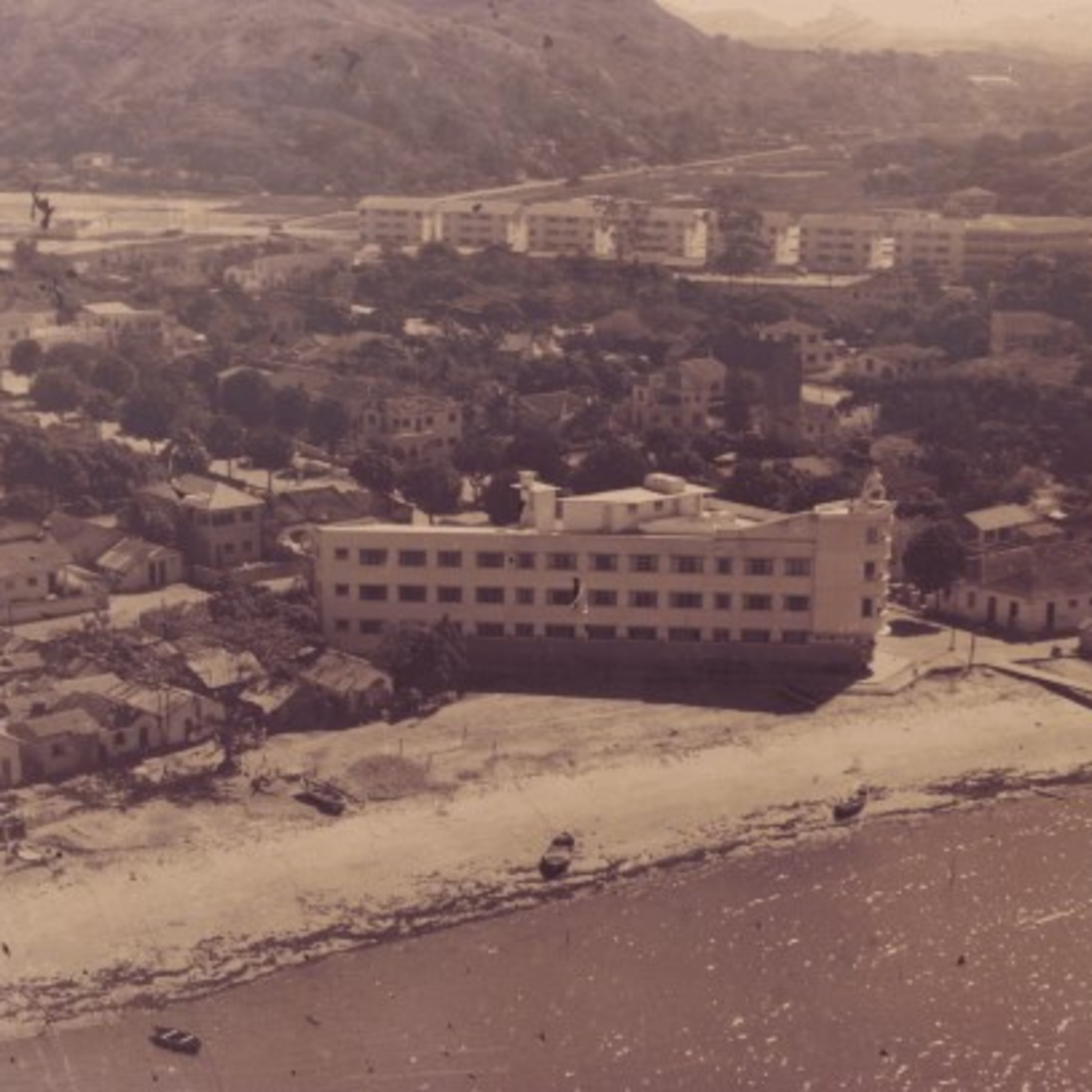 "Suá, a praia que sumiu": documentário conta a história do bairro capixaba episode artwork