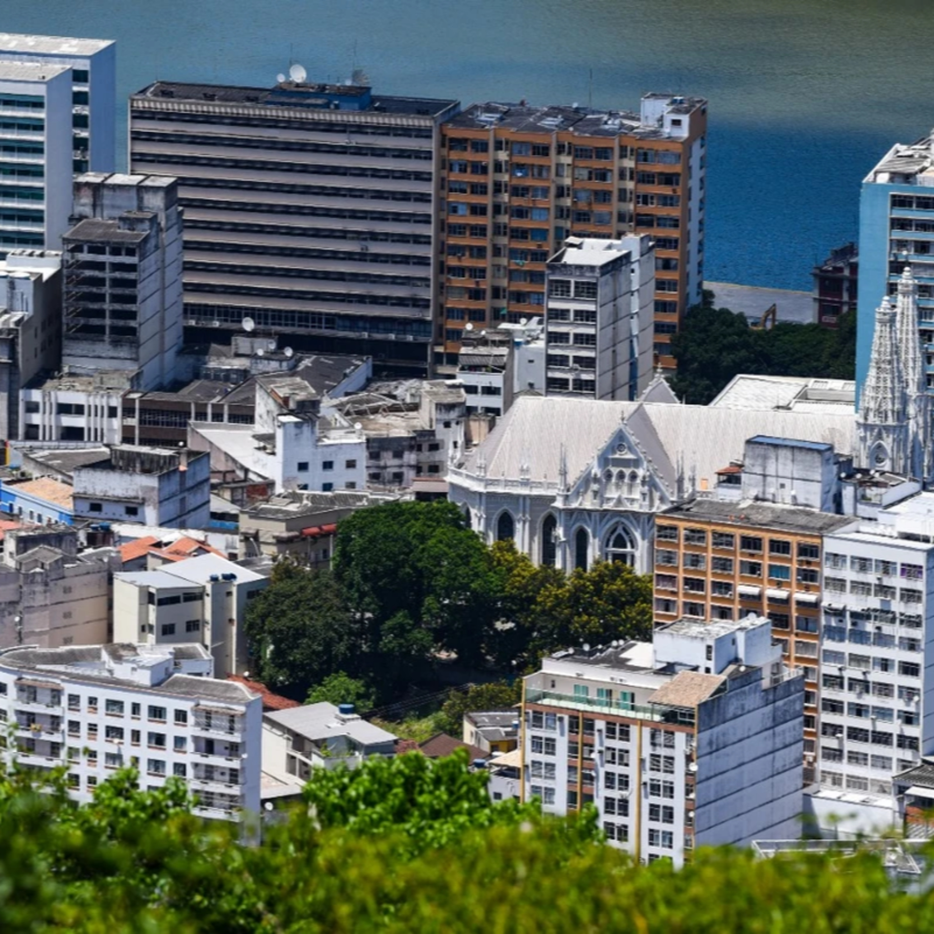 Ontem e hoje: a evolução histórica dos hotéis da capital capixaba episode artwork