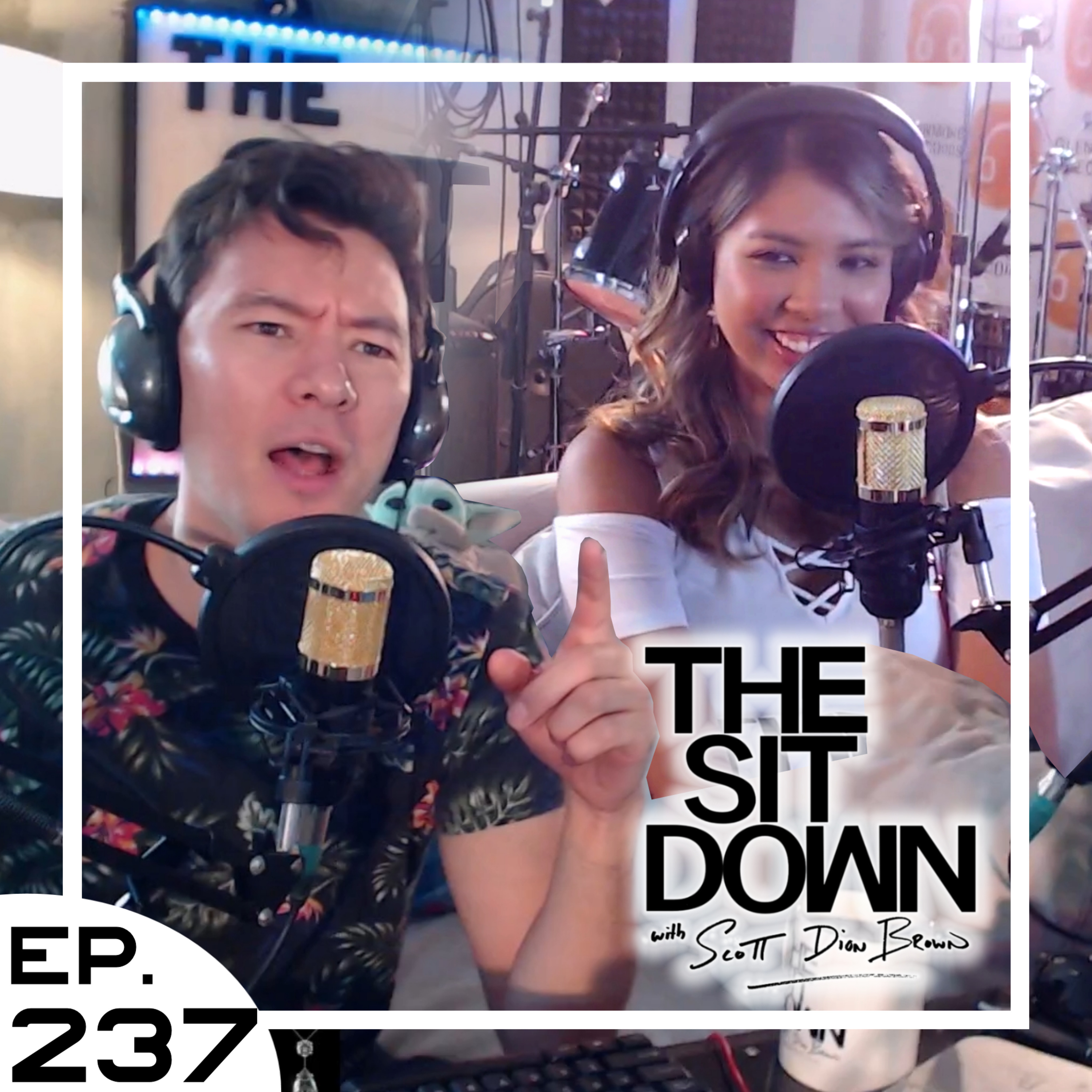 Airplane Etiquette & The Magic of Bidets - The Sit Down with Scott Dion Brown Ep. 237