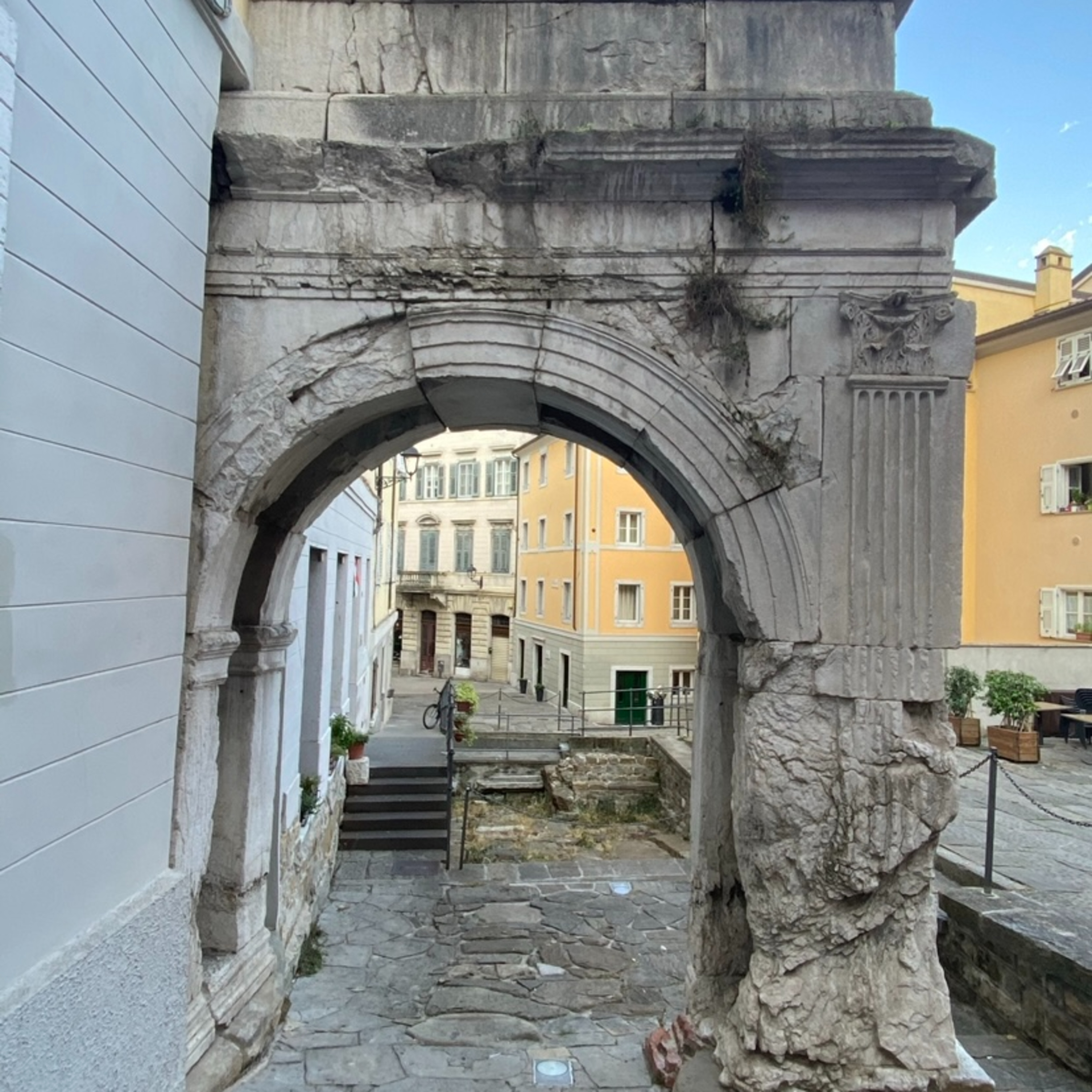 Trieste's Time Capsule: Arco di Riccardo