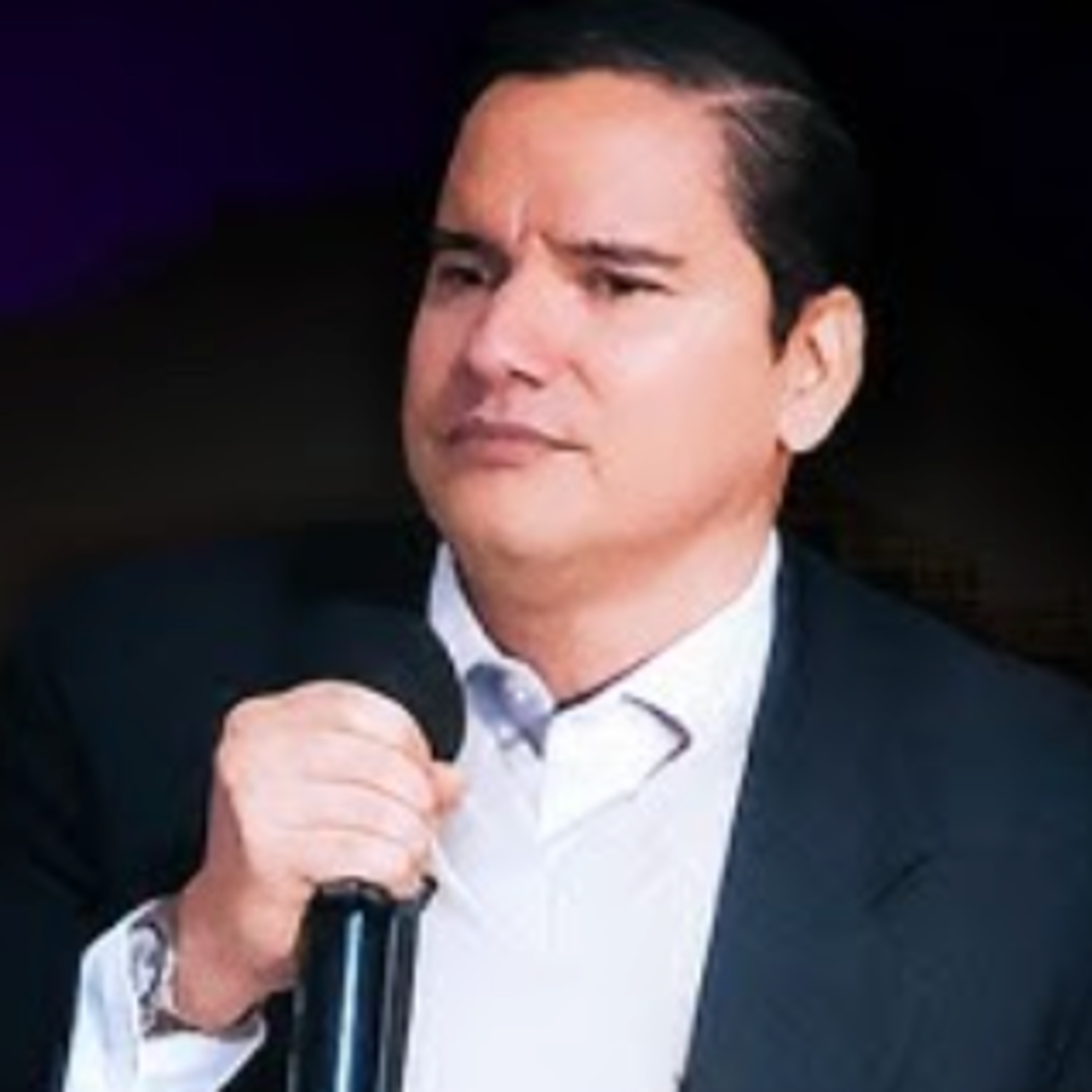 ¿Cómo disfrutar la vida un día a la vez? Pastor Eduardo Cuadros episode artwork
