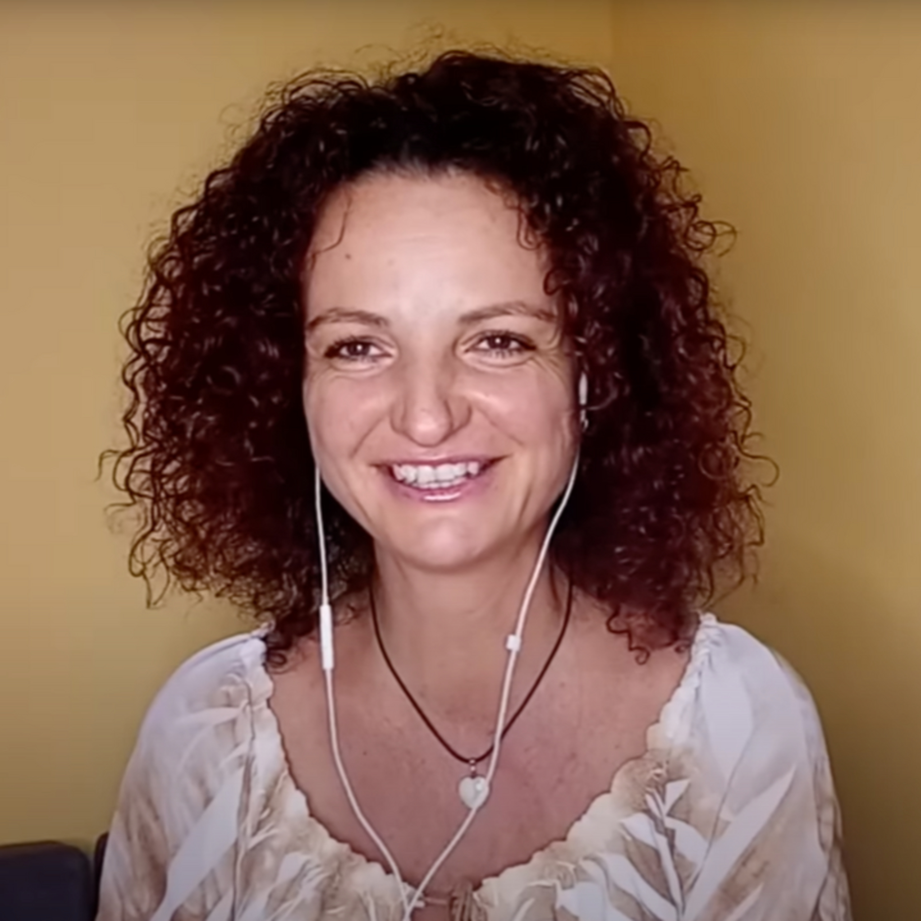 Ivet Jaglařová, Jak se naučit číst ve vztazích a žít tak vědomější život episode artwork