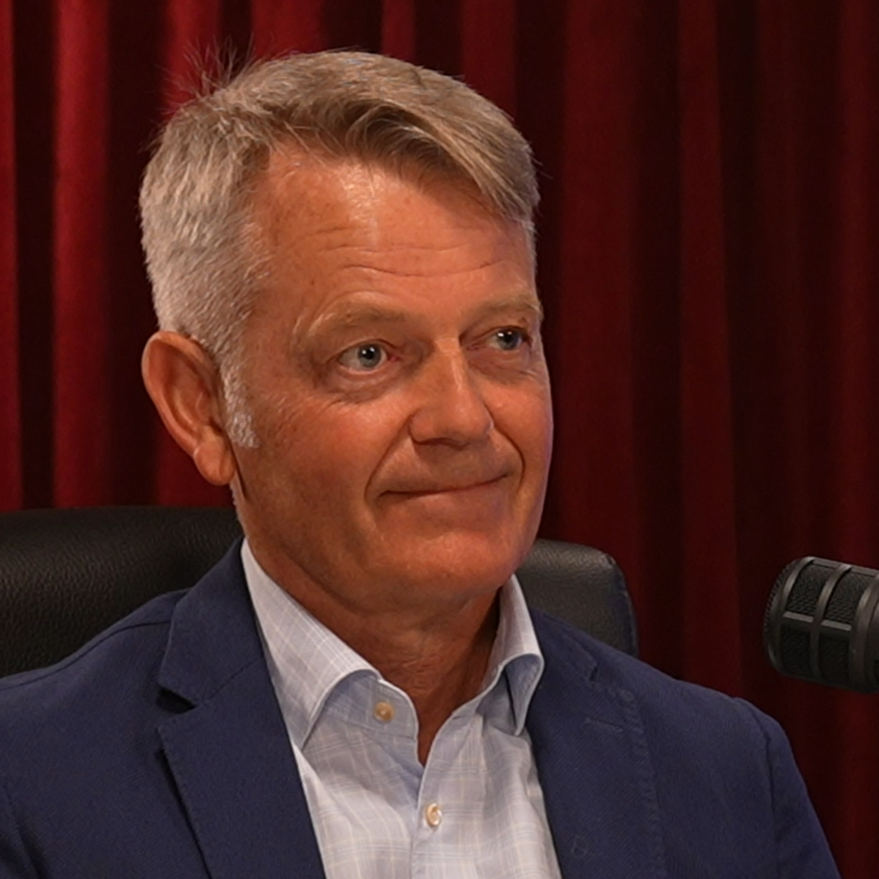 Segir útgöngu geta orðið „praktískt ómögulega“ eftir upptöku evru | Spjallið með Frosta Logasyni | S04E29