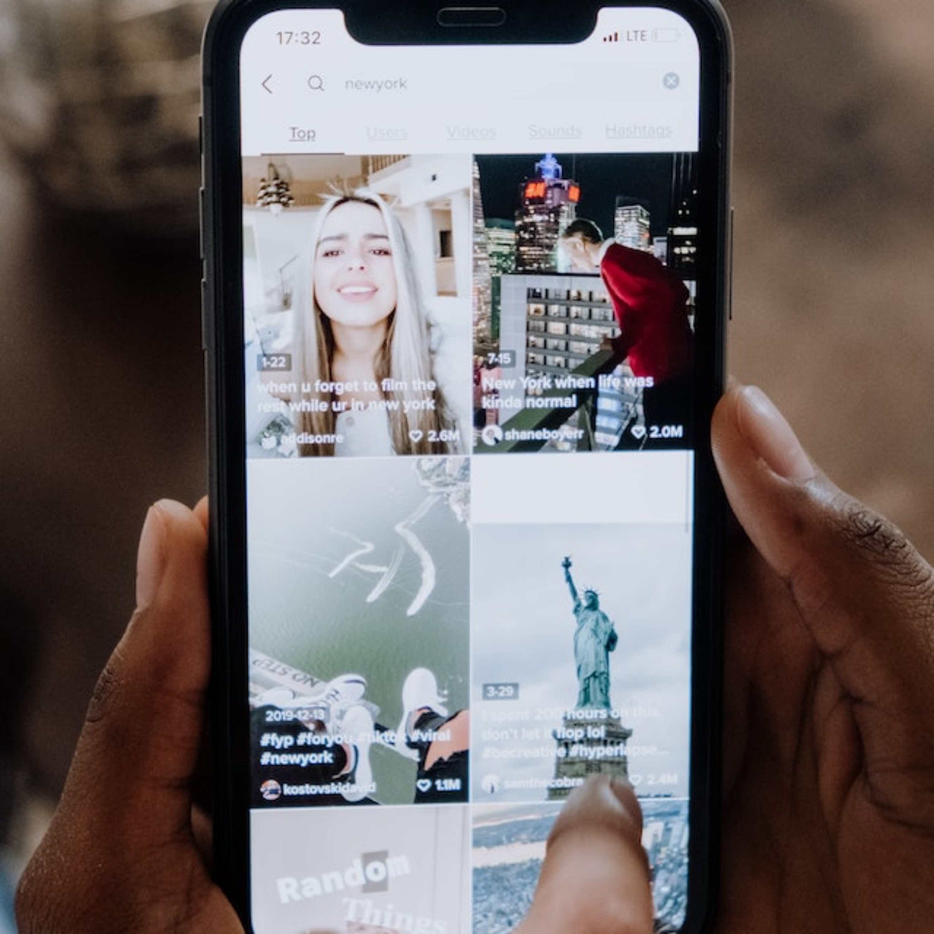Why iPhone users are dropping YouTube  episode artwork