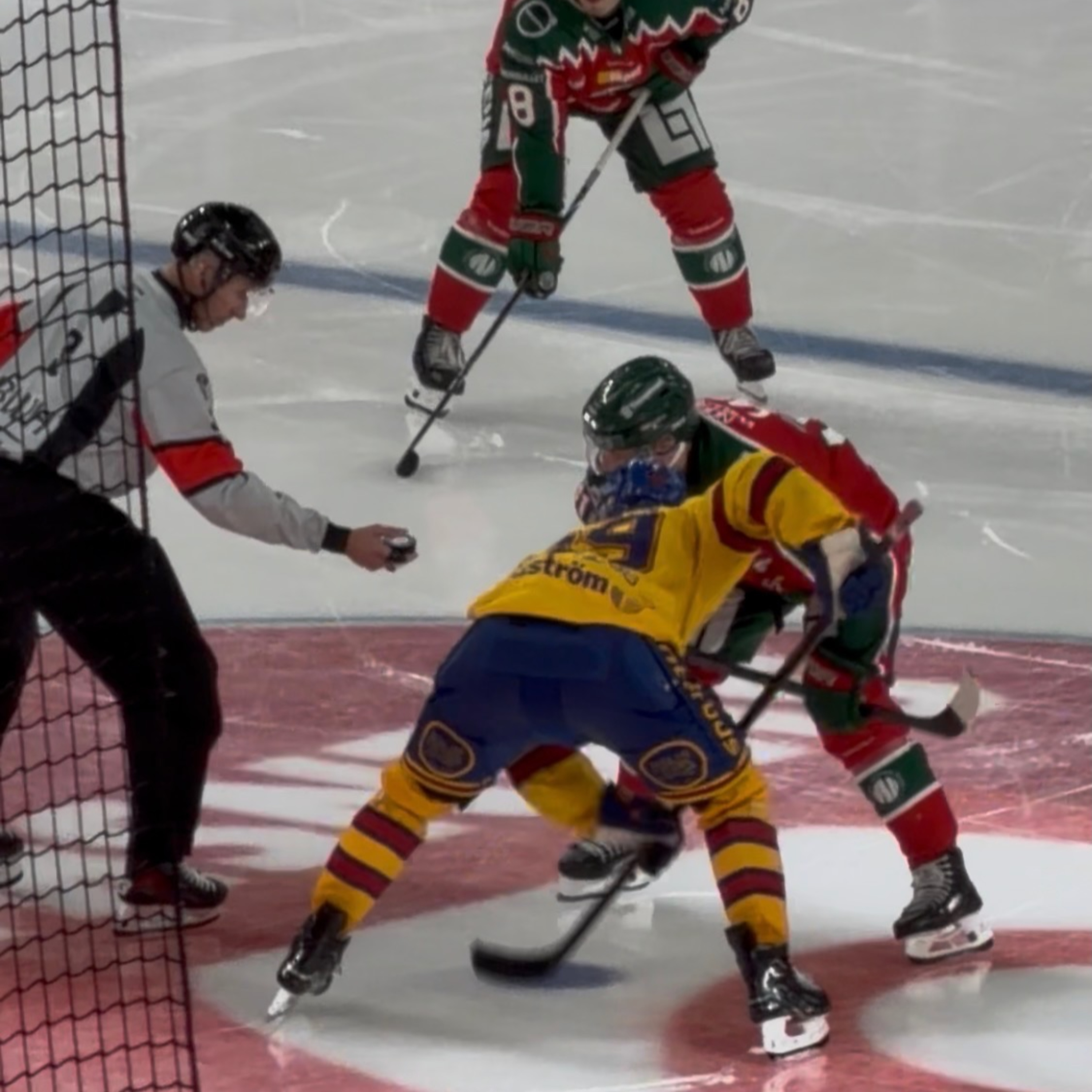 Ögoncasten mars 2026: Uppmaning från ordförande, filminspelning, hockey  episode artwork