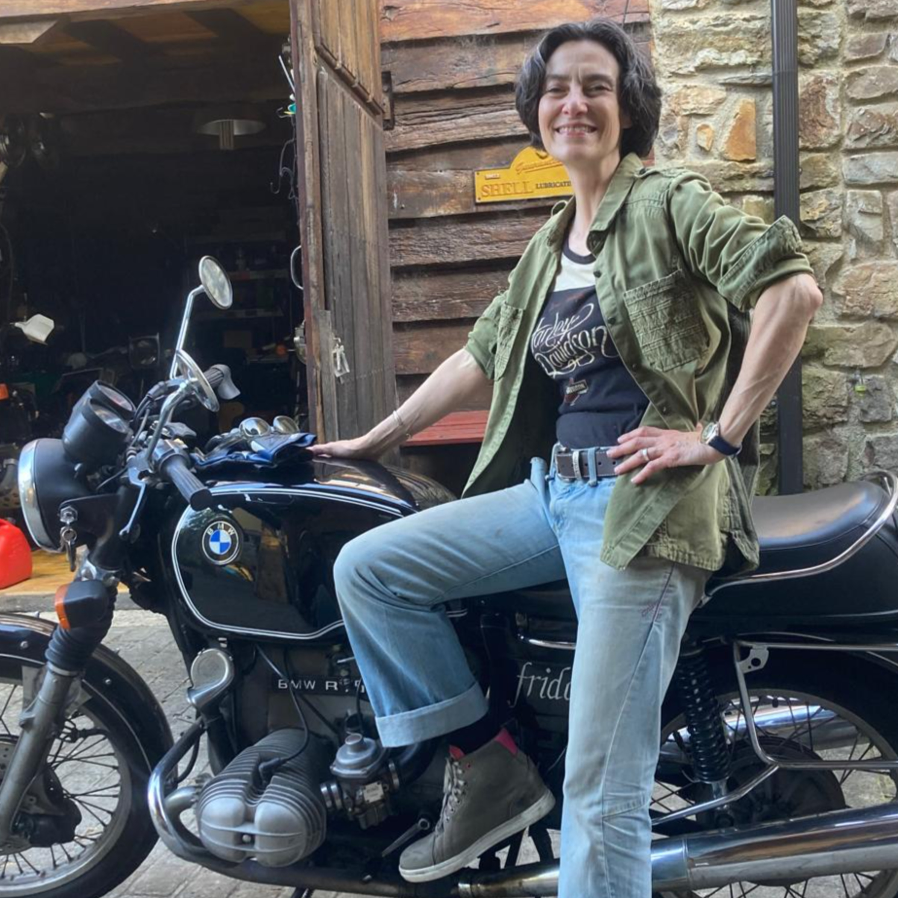 Marina Cianferoni - Moto e lettura - La Radio dell'Hangar - Ep.104 episode artwork