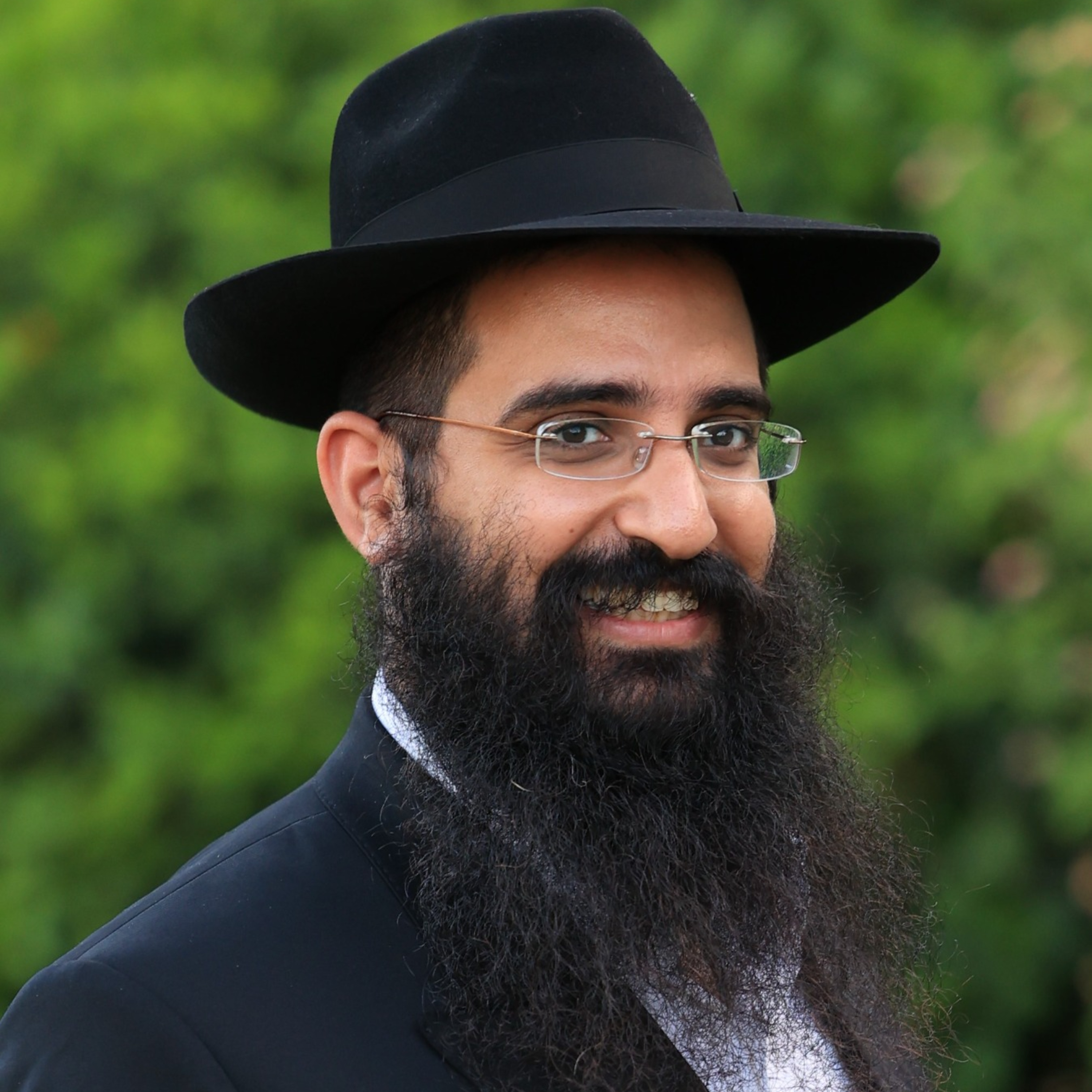 דיני חג השבועות שחל בערב שבת - הרב לוי יצחק הלל שליט"א episode artwork