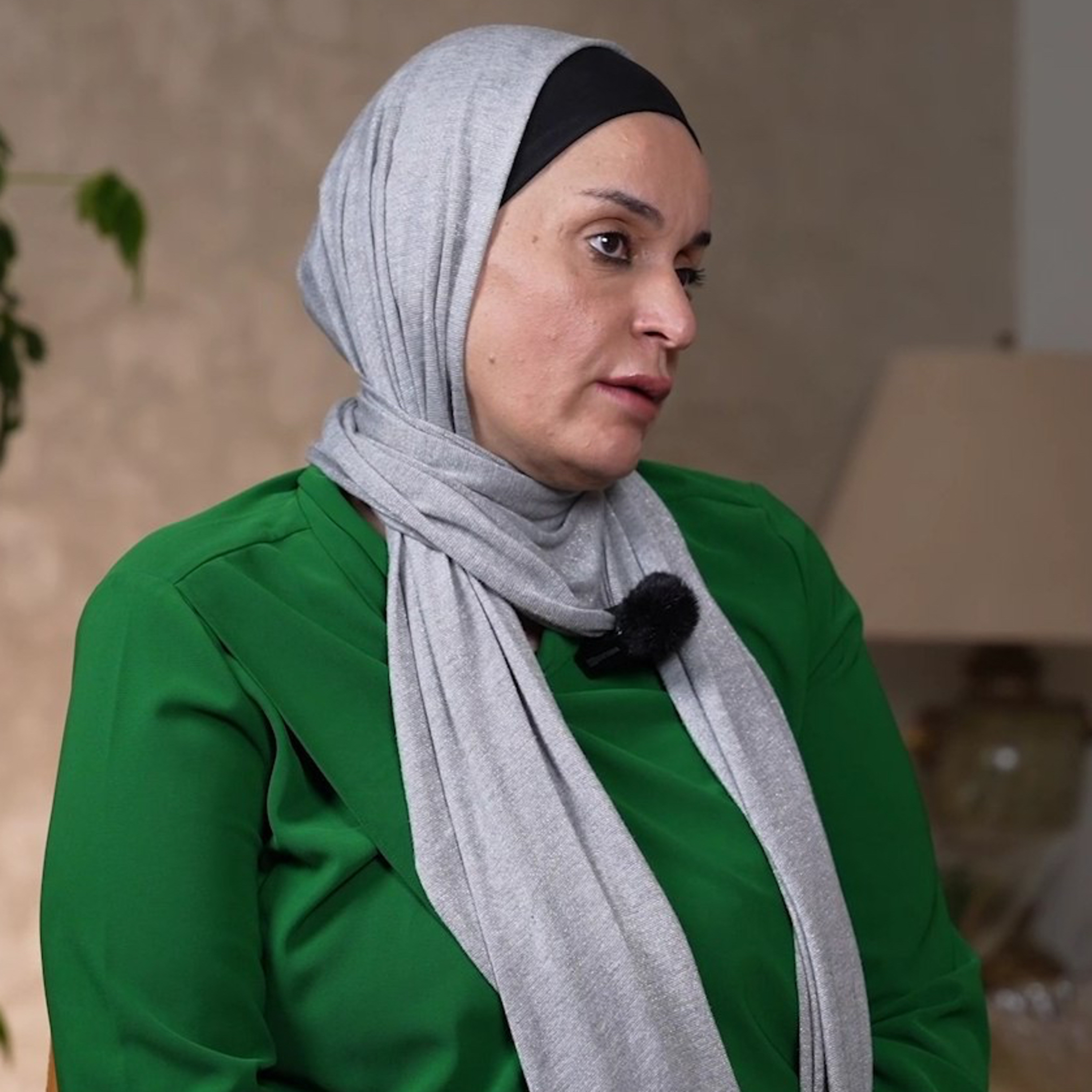 هل يبث الإعلام كراهية ضد العمال بدون قصد؟؟ مع الاعلامية رانيا الصرايرة | وعي بودكاست episode artwork