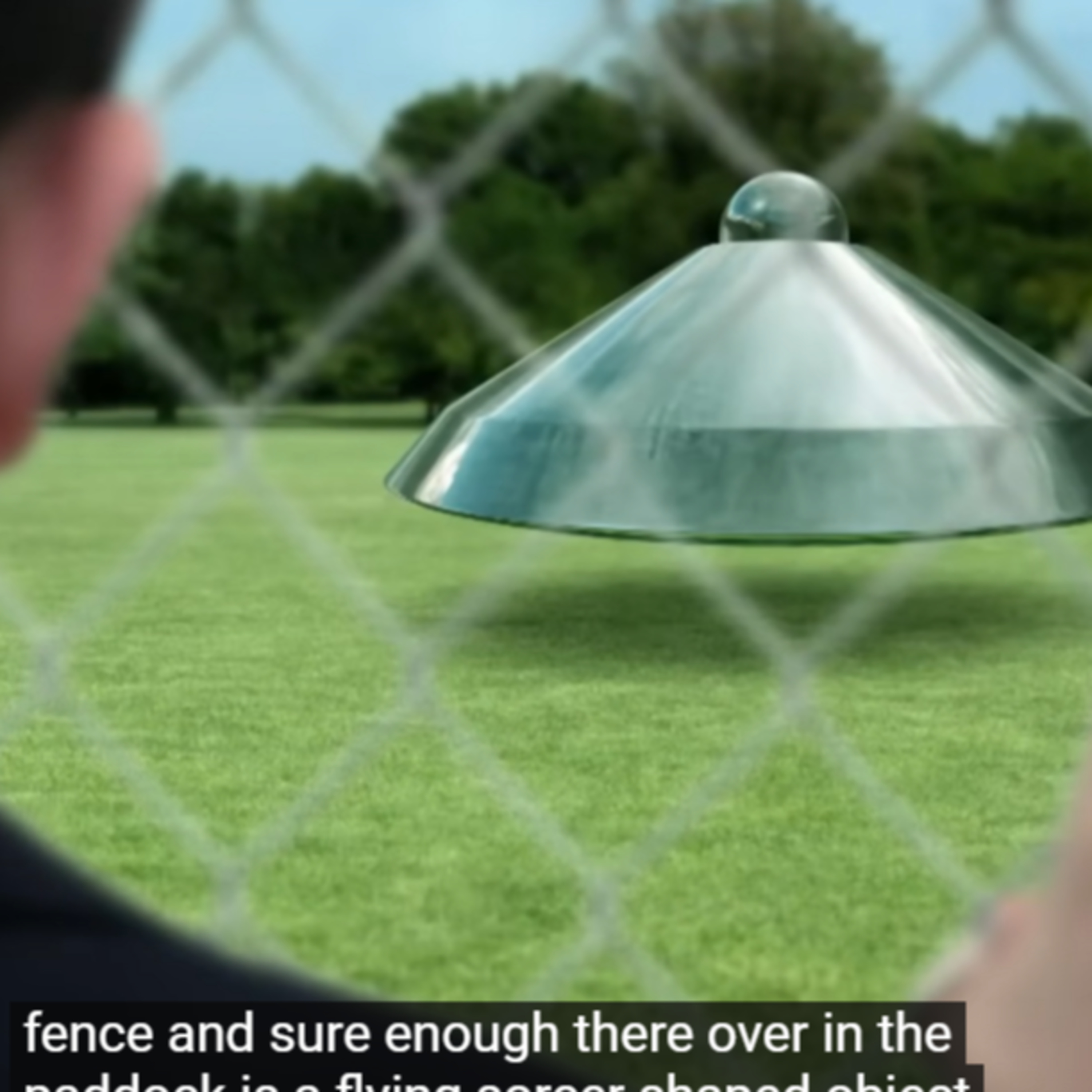 AUSTRALIA'S BIGGEST UFO MASS SIGHTING